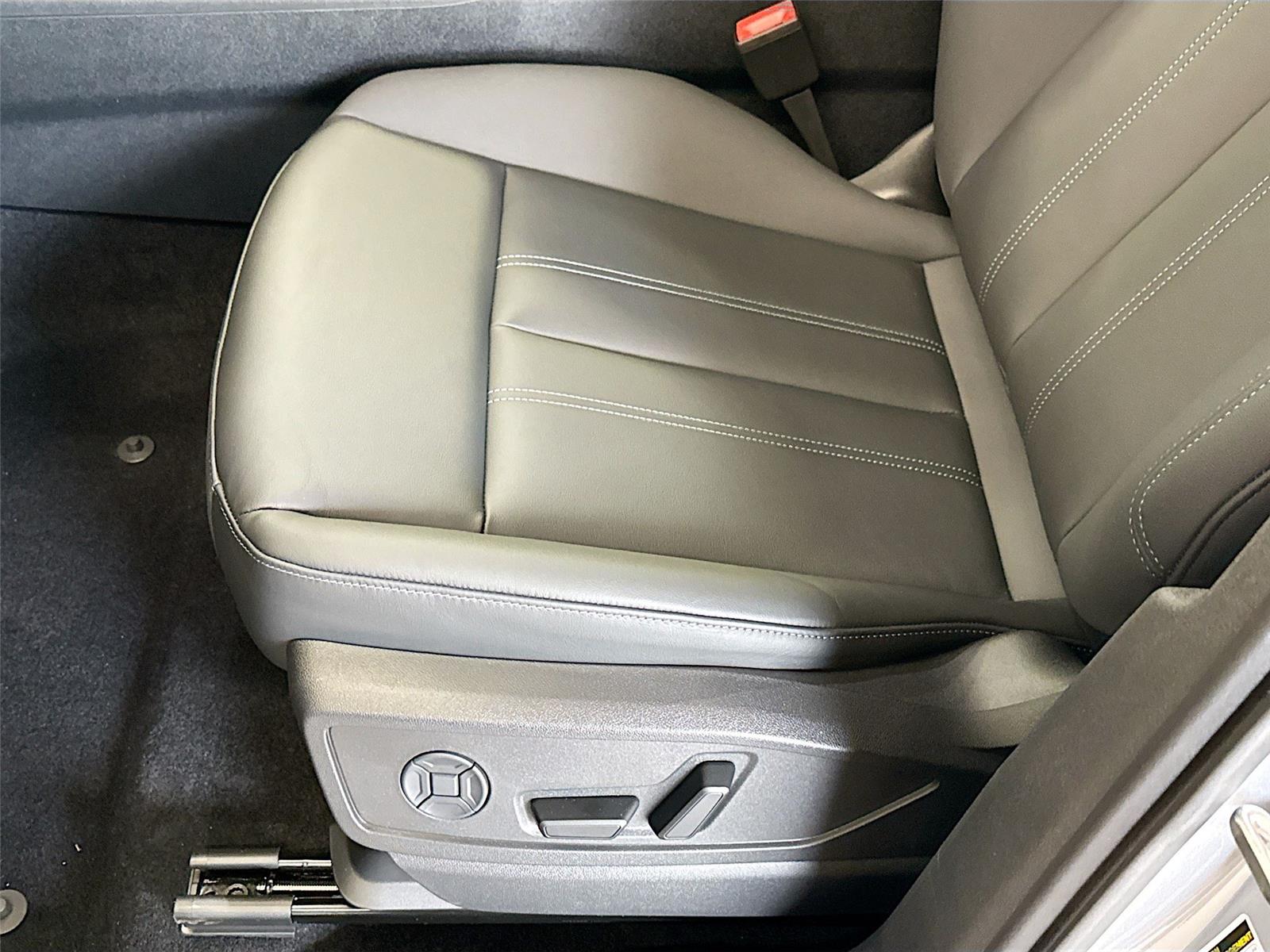 2026 Audi Q5 Premium