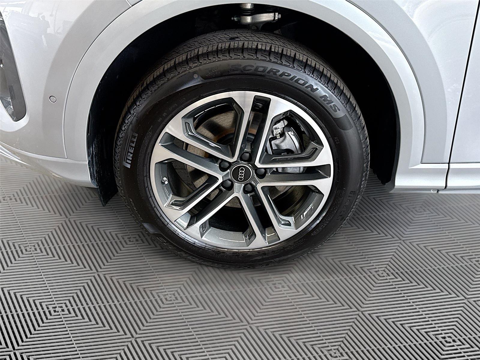 2026 Audi Q5 Premium
