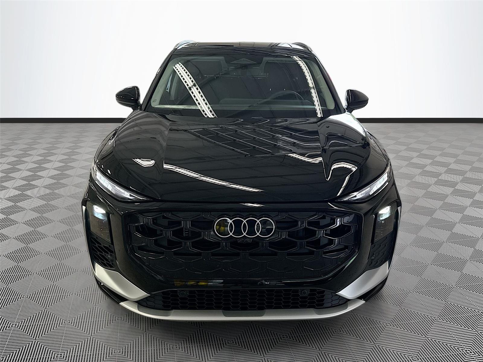 2026 Audi Q3 S line