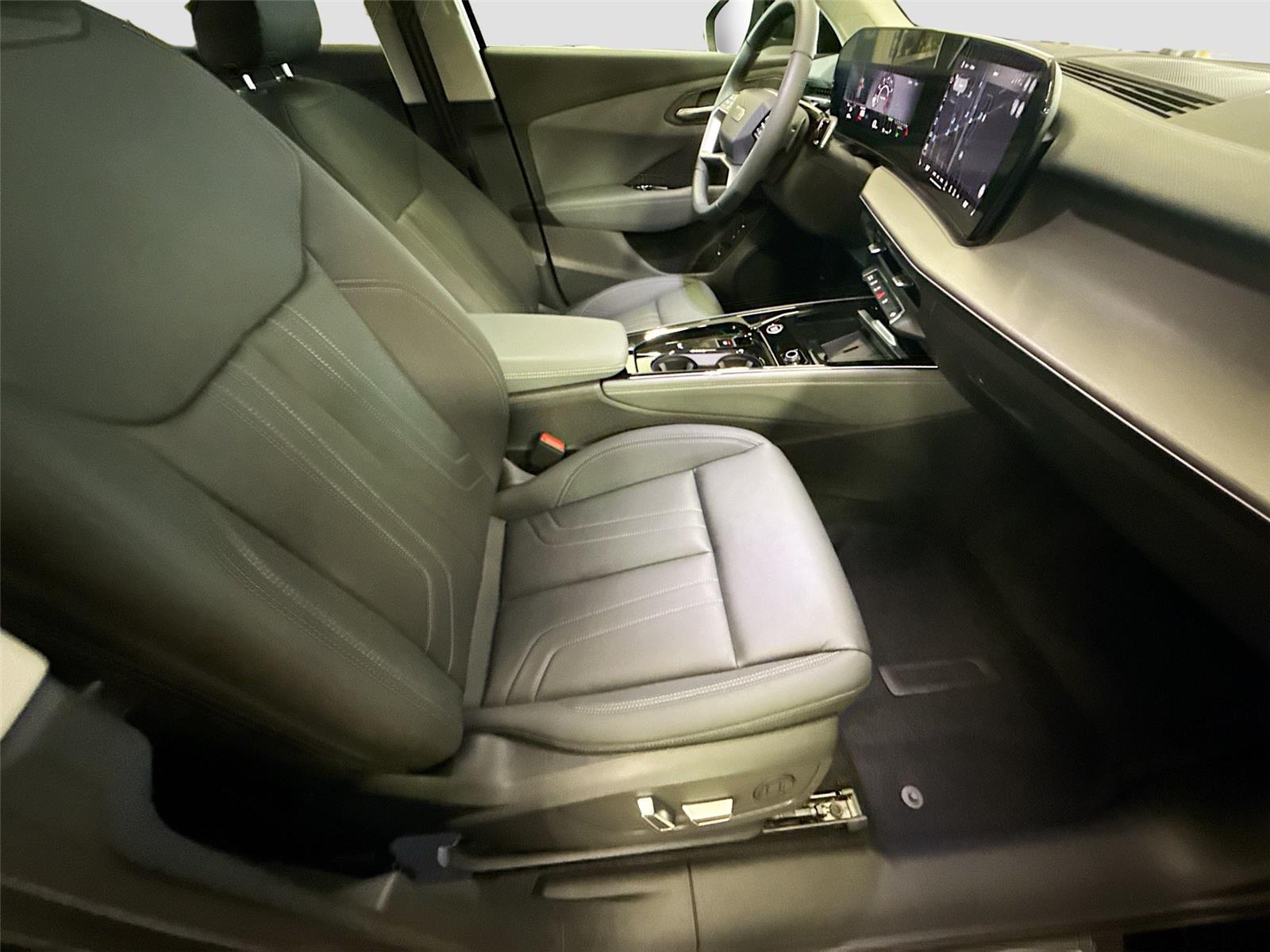 2026 Audi Q3 S line