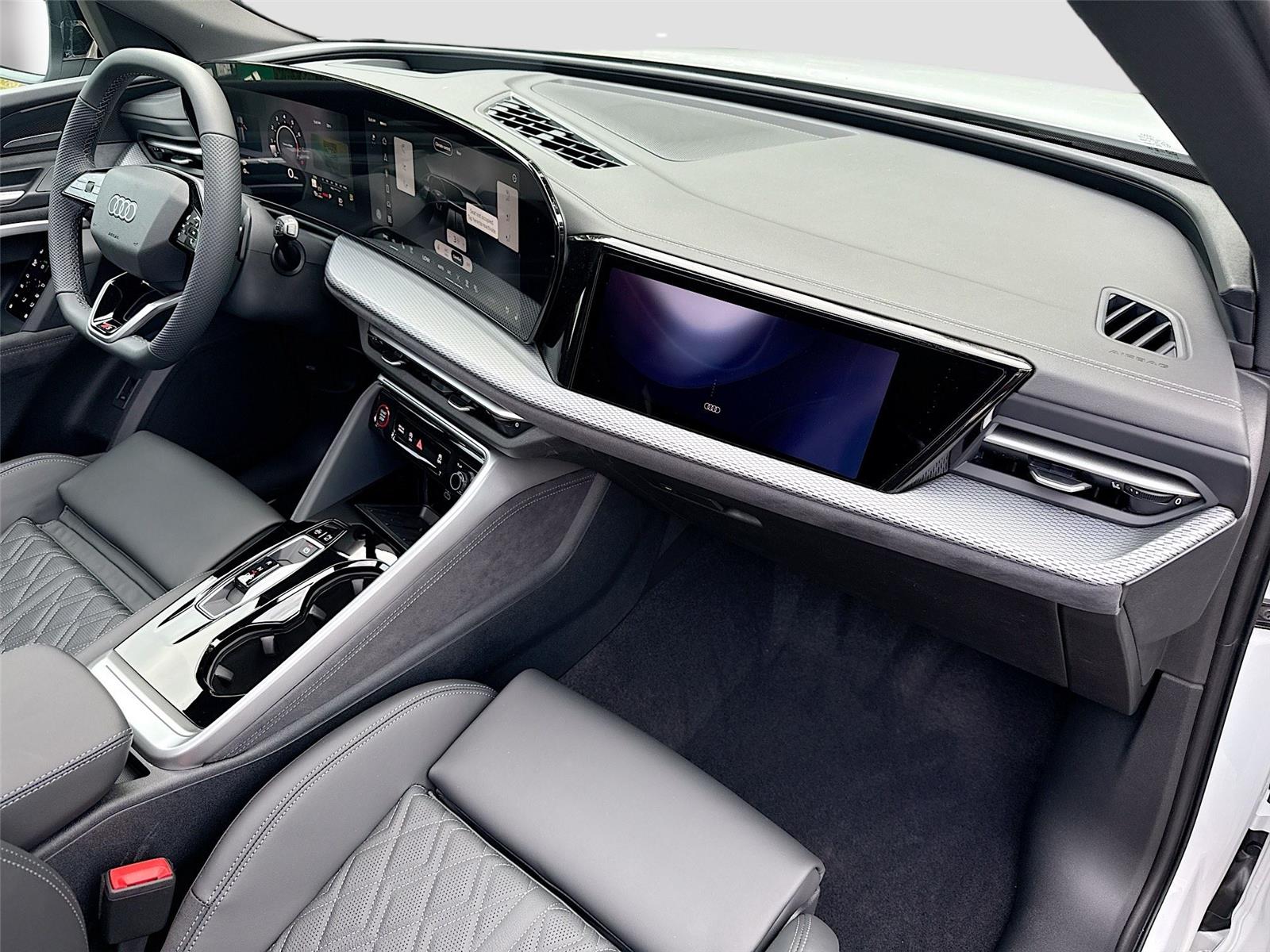 2026 Audi SQ5 Premium Plus
