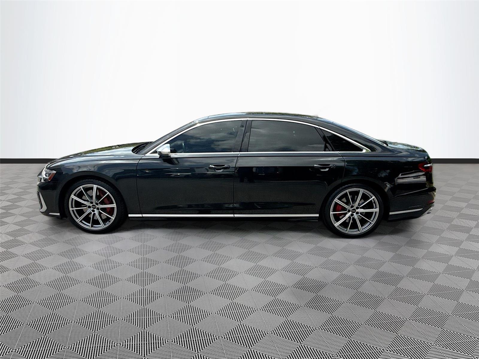 2023 Audi S8