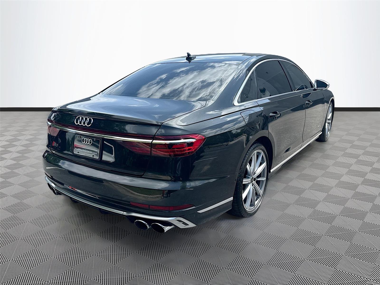 2023 Audi S8