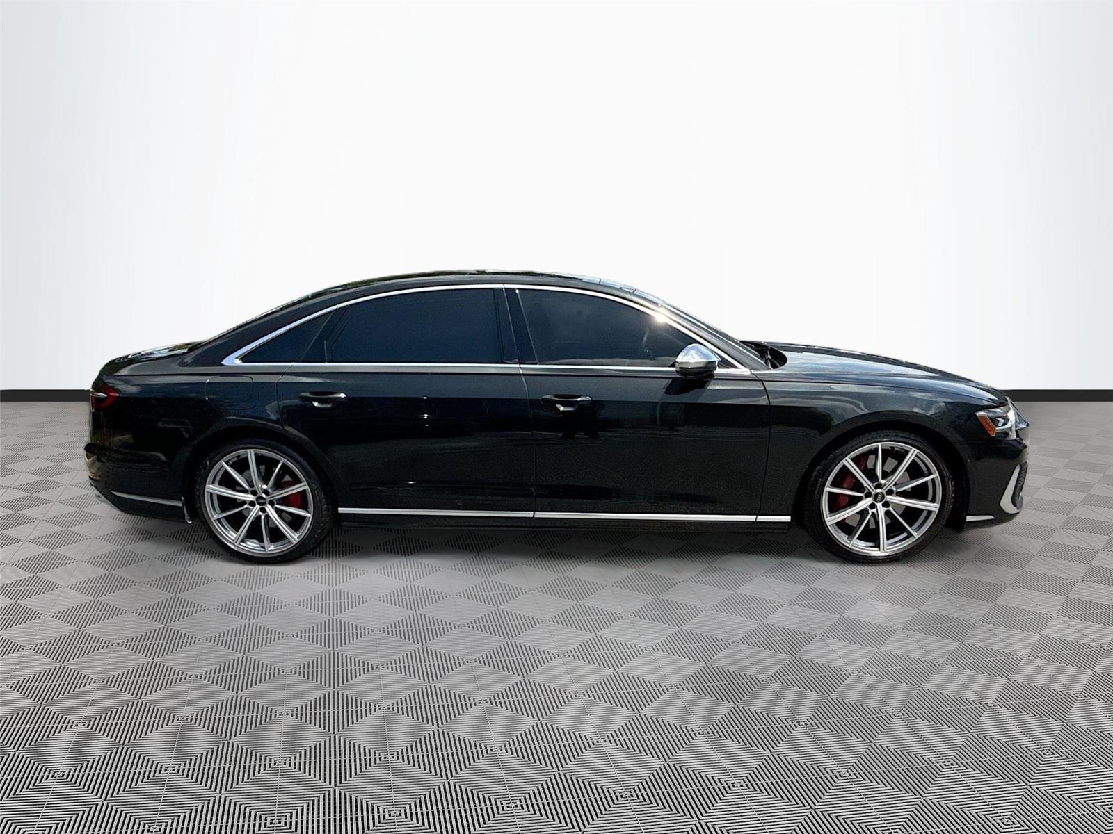 2023 Audi S8