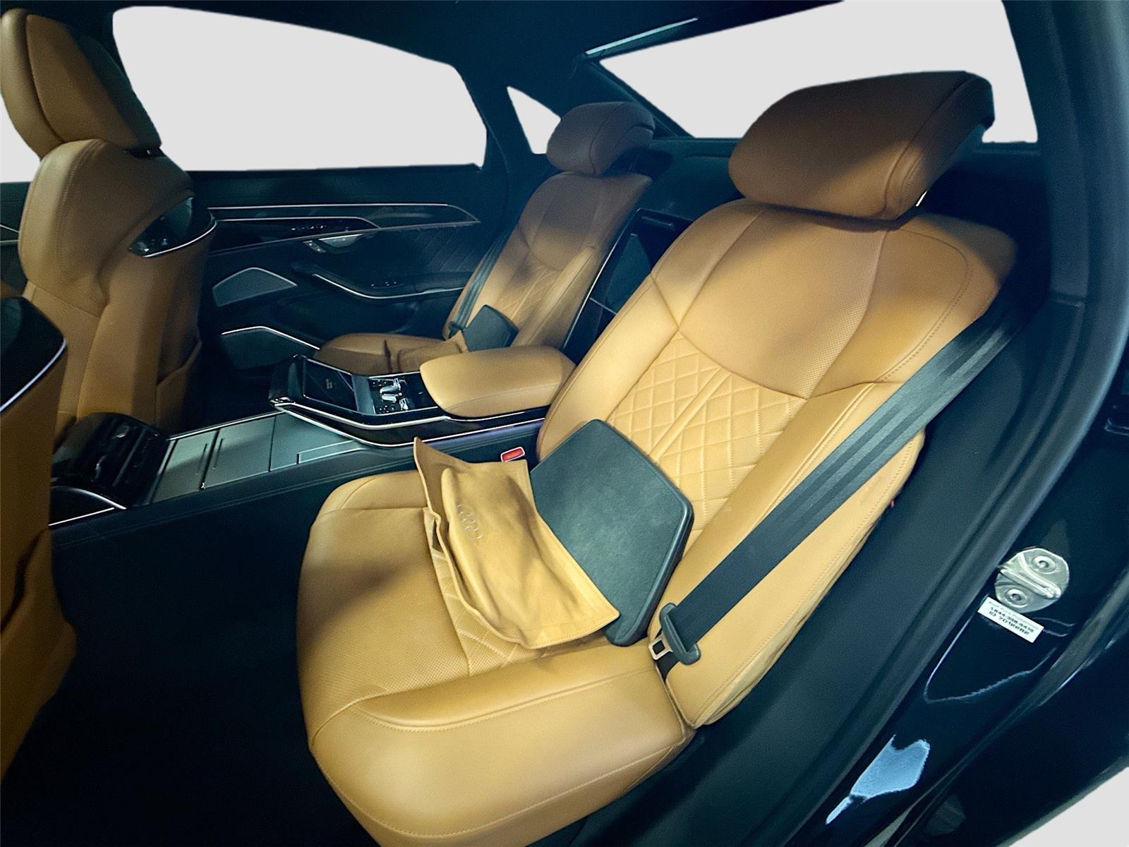 2023 Audi S8