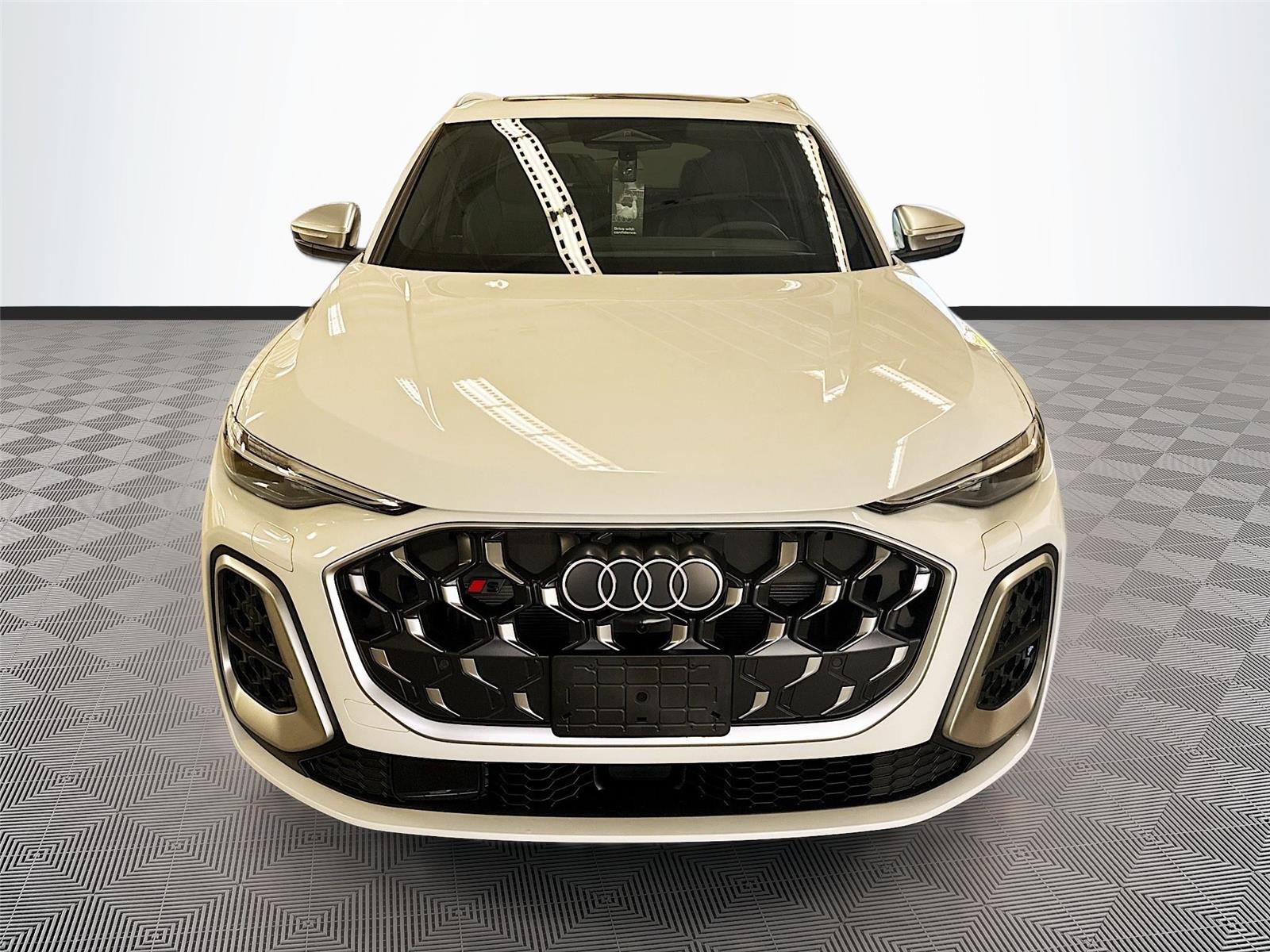 2026 Audi SQ5 Premium Plus