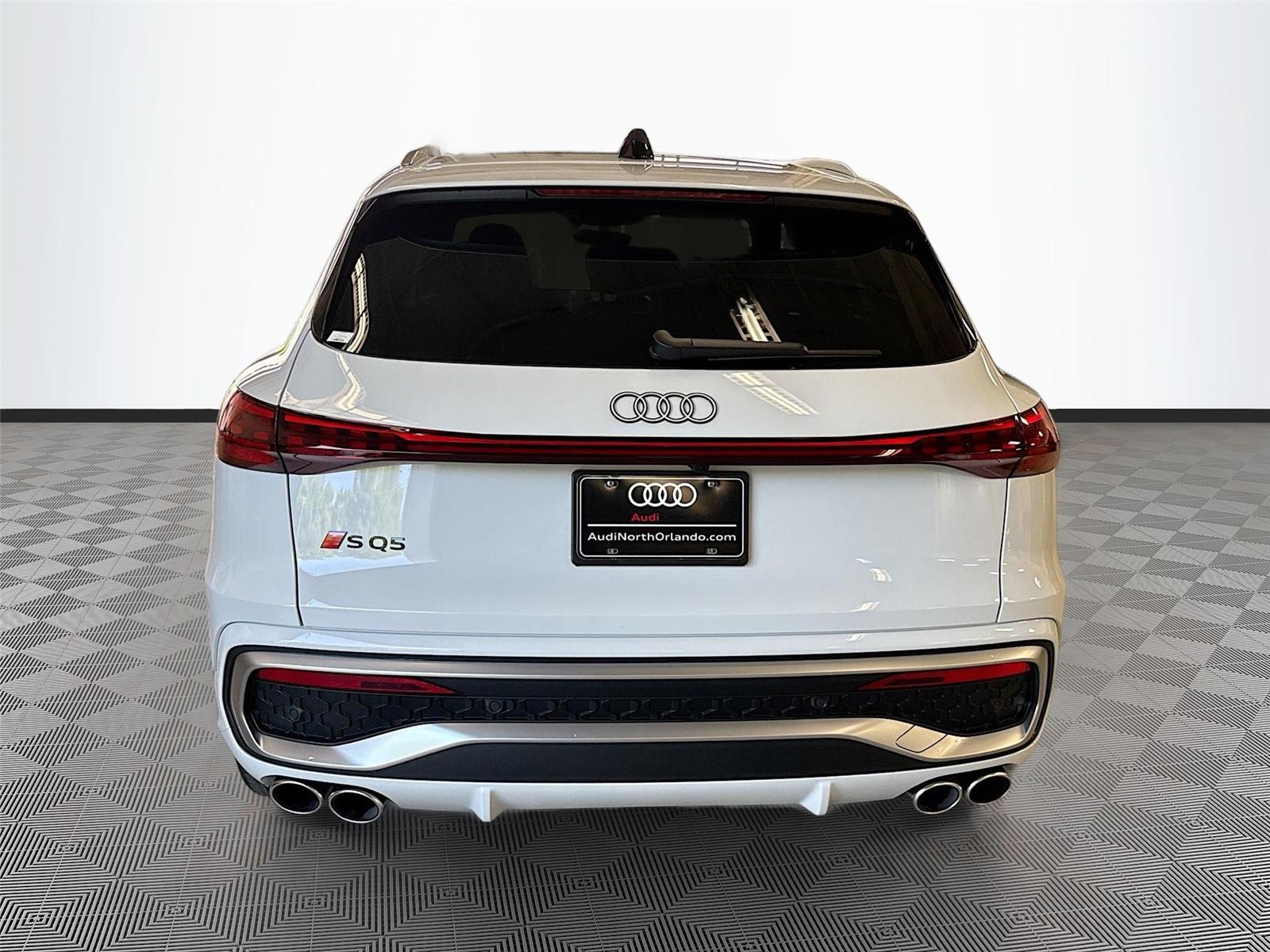 2026 Audi SQ5 Premium Plus