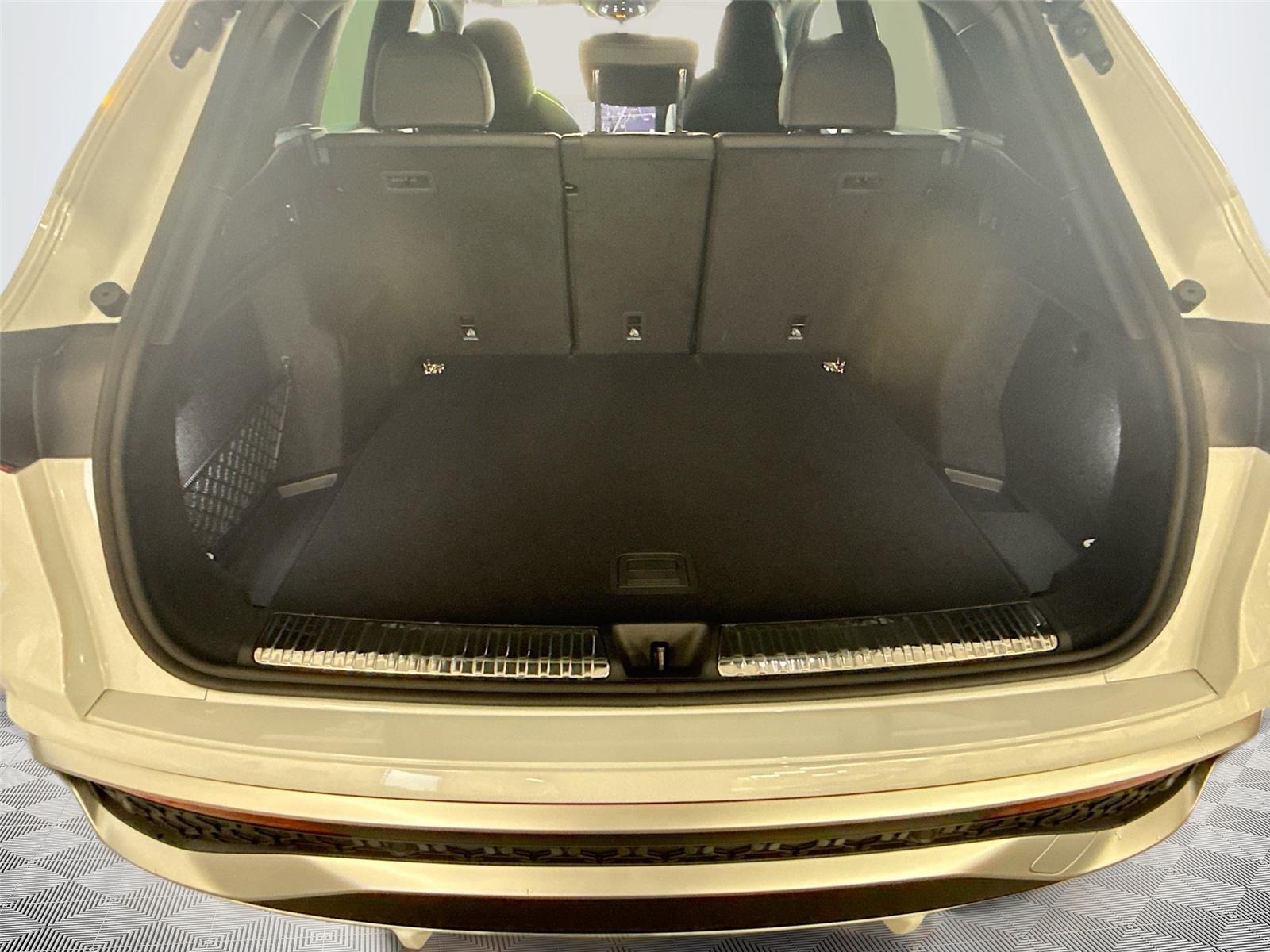 2026 Audi SQ5 Premium Plus