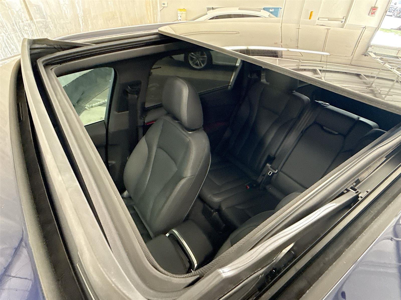 2023 AUDI Q7