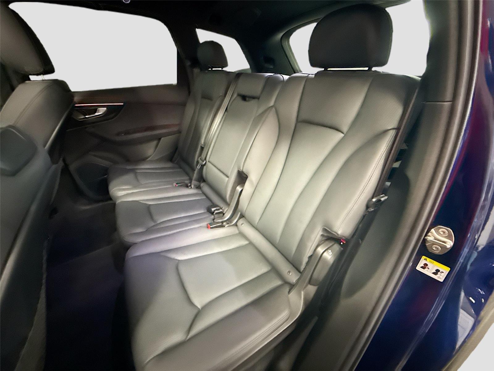 2023 AUDI Q7