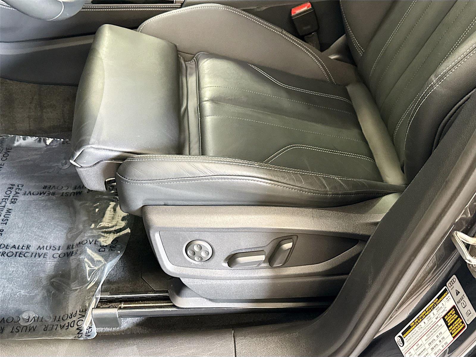 2023 Audi Q5 Sportback S line Premium Plus