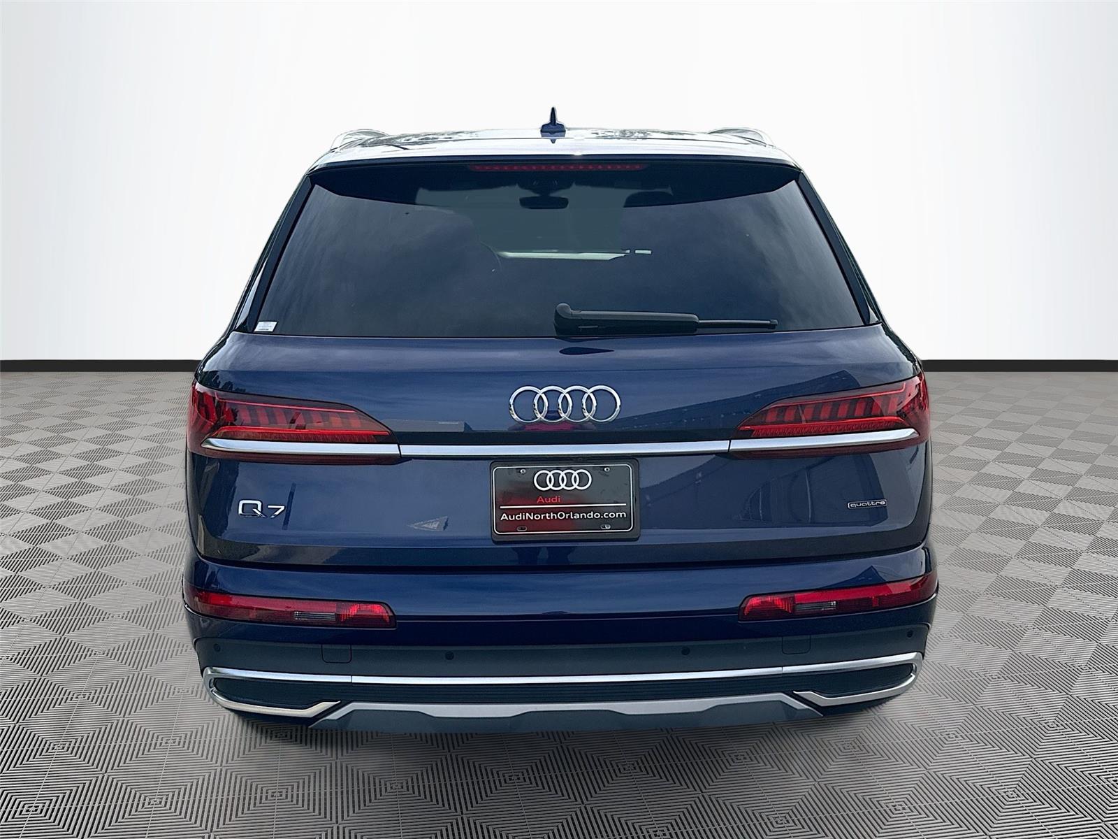 2023 AUDI Q7