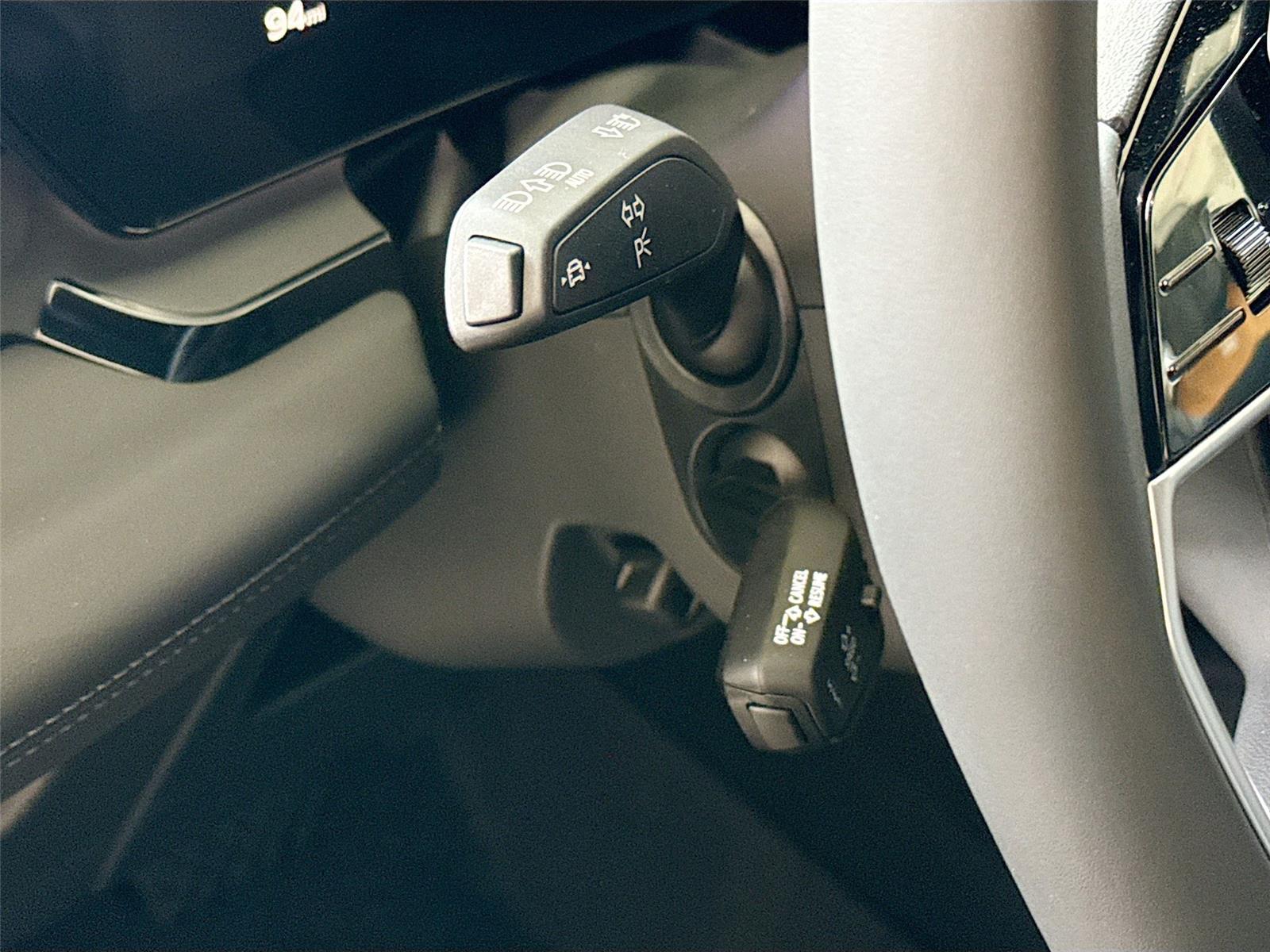 2027 Audi Q6 e-tron Sportback Premium Plus