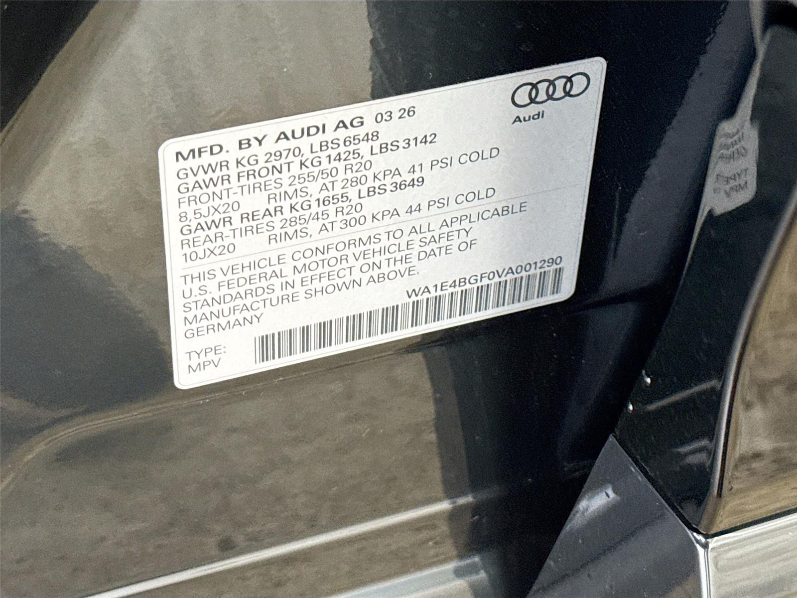 2027 Audi Q6 e-tron Sportback Premium Plus