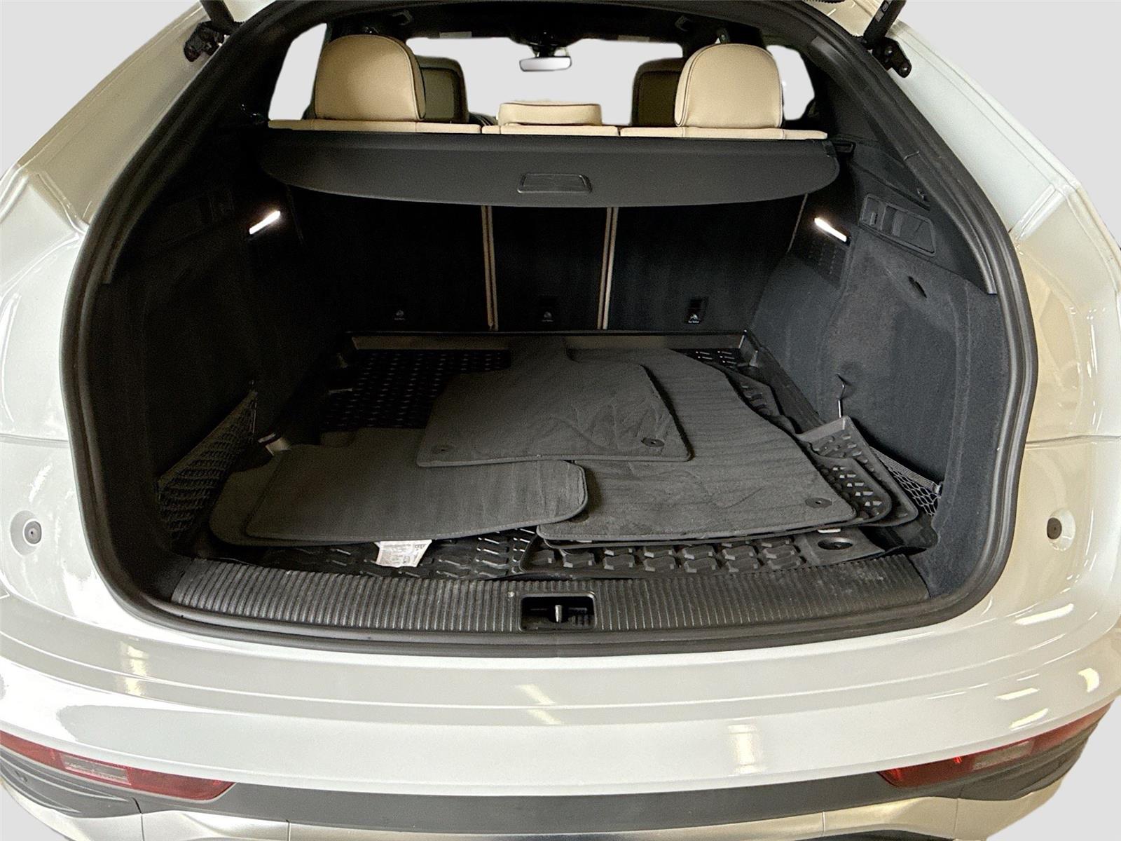 2023 Audi Q5 Sportback S line Premium Plus