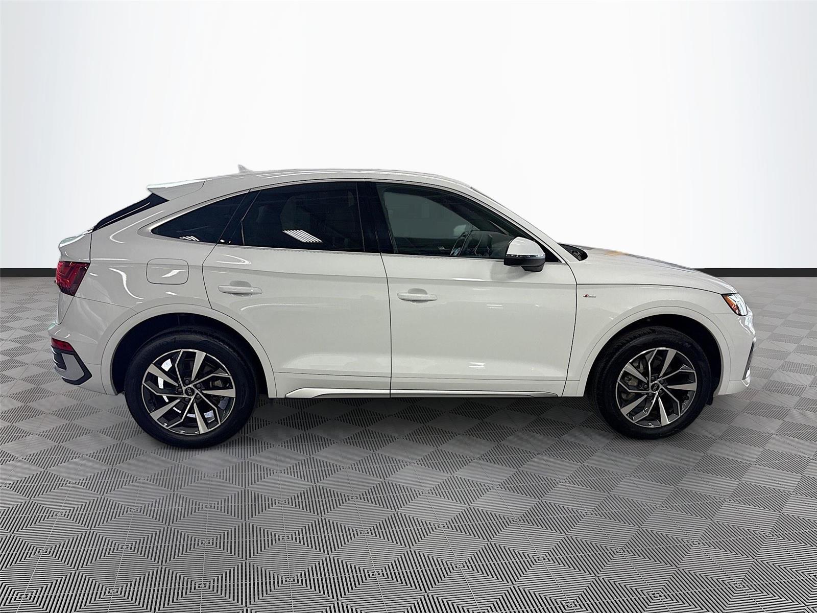2023 Audi Q5 Sportback S line Premium Plus