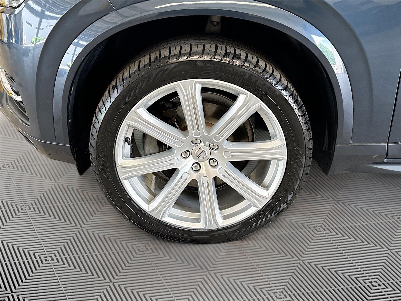 2019 Volvo XC90 Inscription