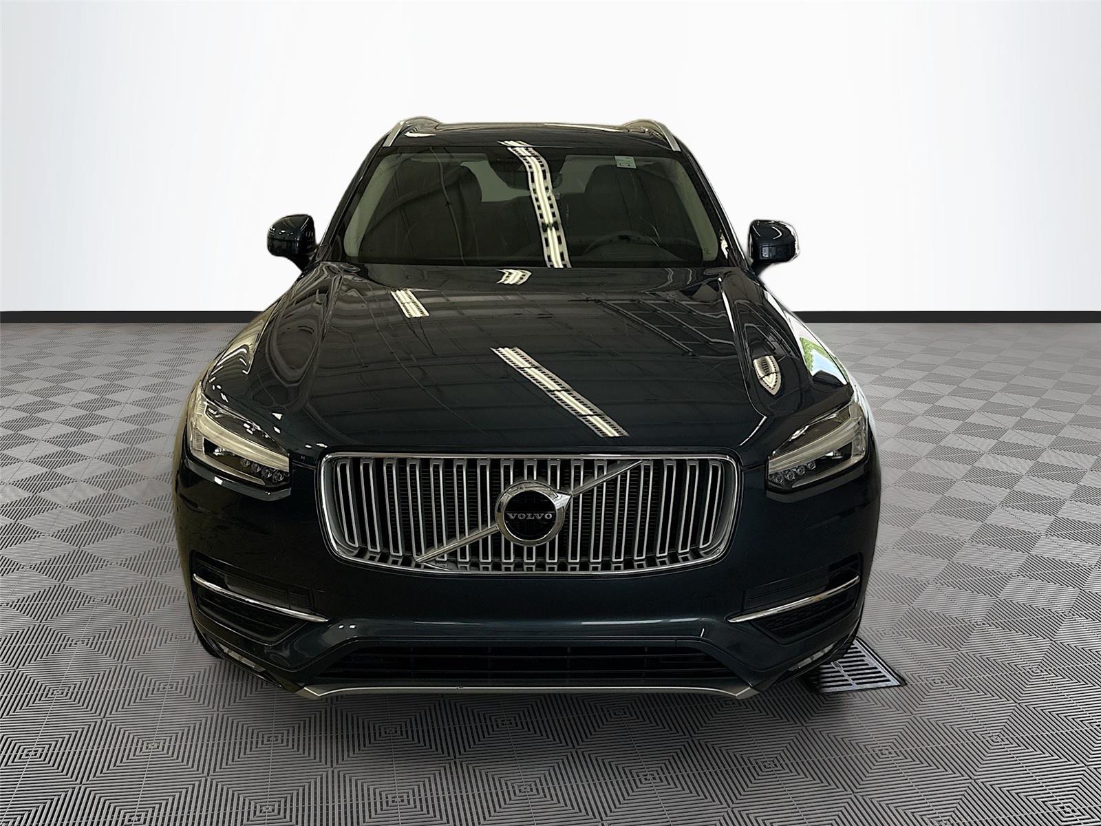 2019 Volvo XC90 Inscription