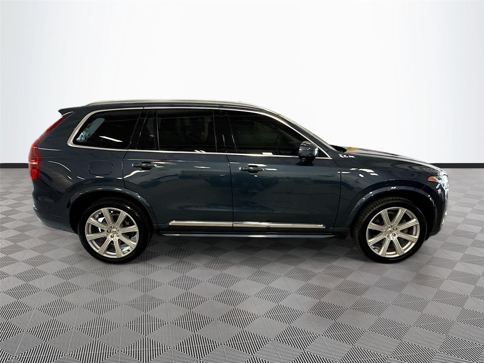 2019 Volvo XC90 Inscription