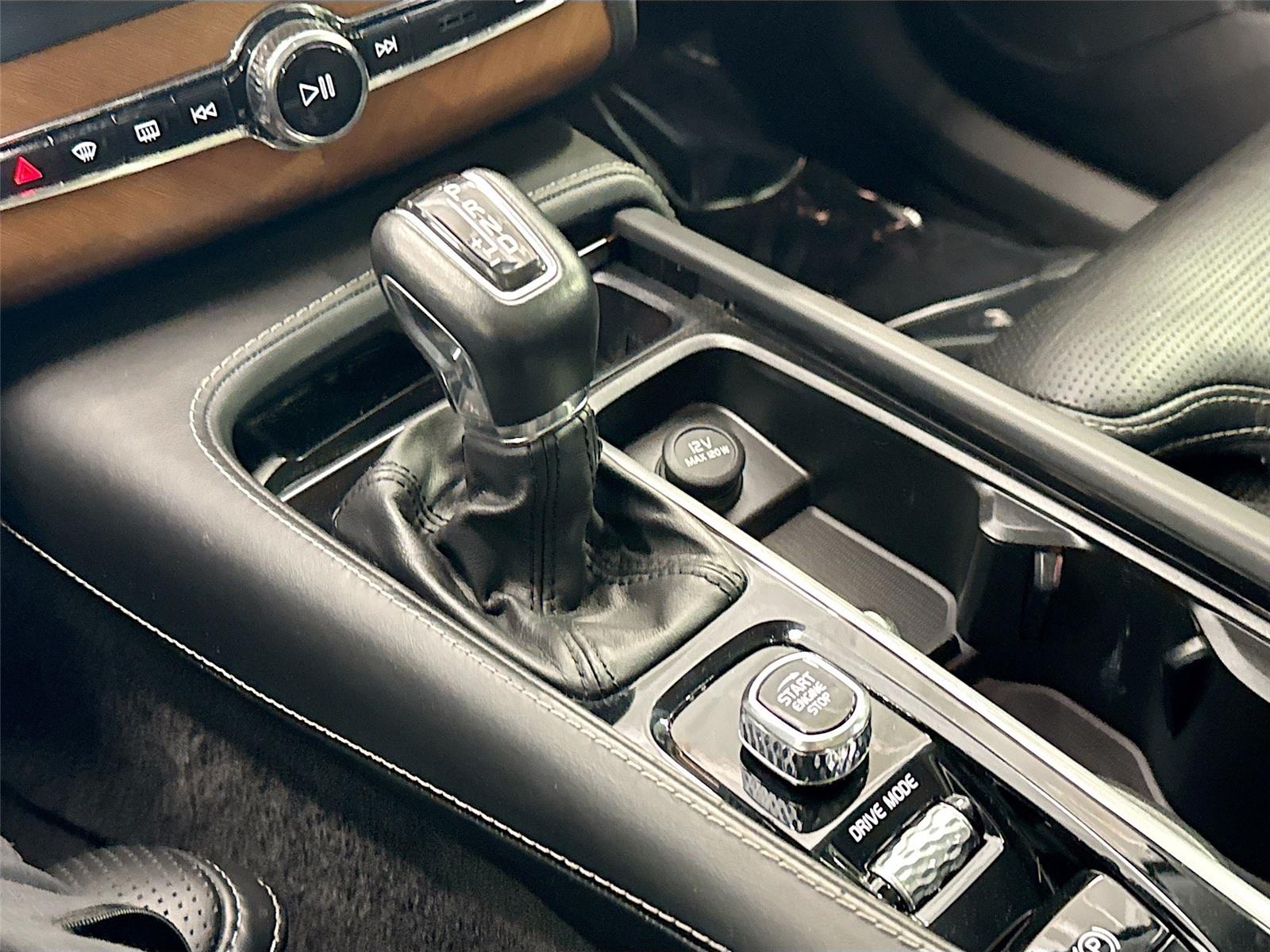 2019 Volvo XC90 Inscription