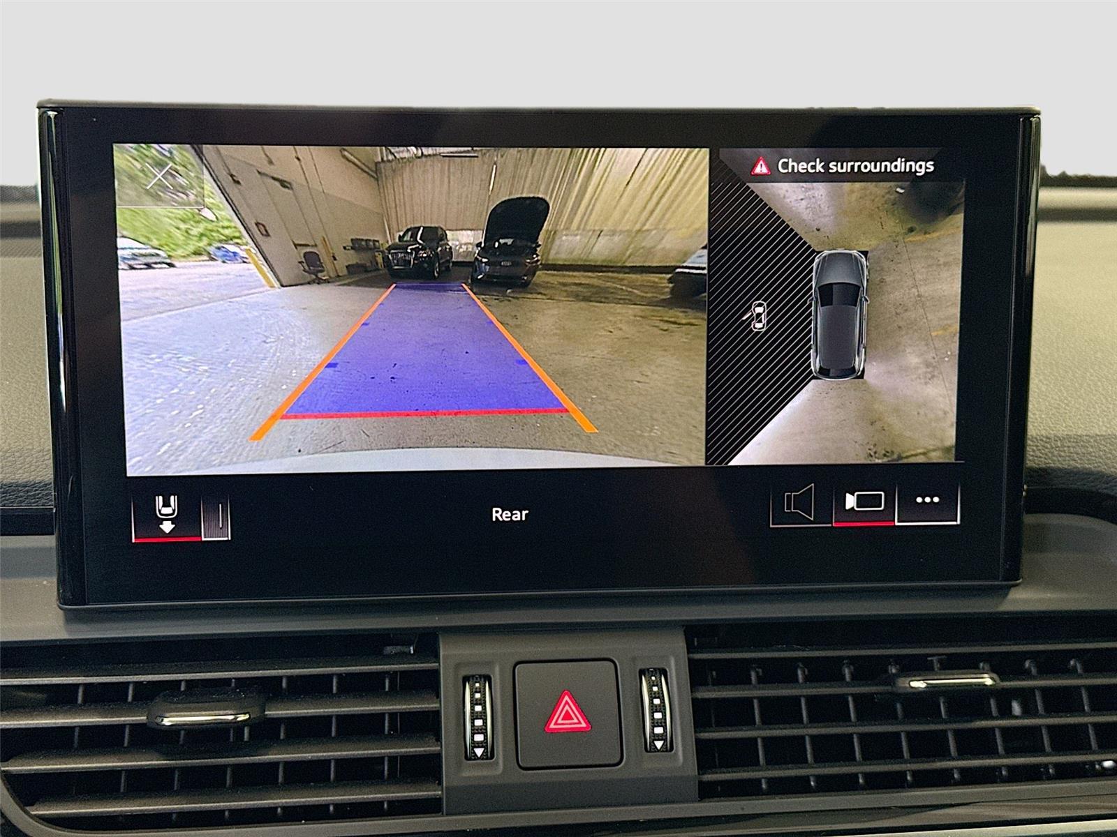 2024 Audi Q5 S line Premium Plus
