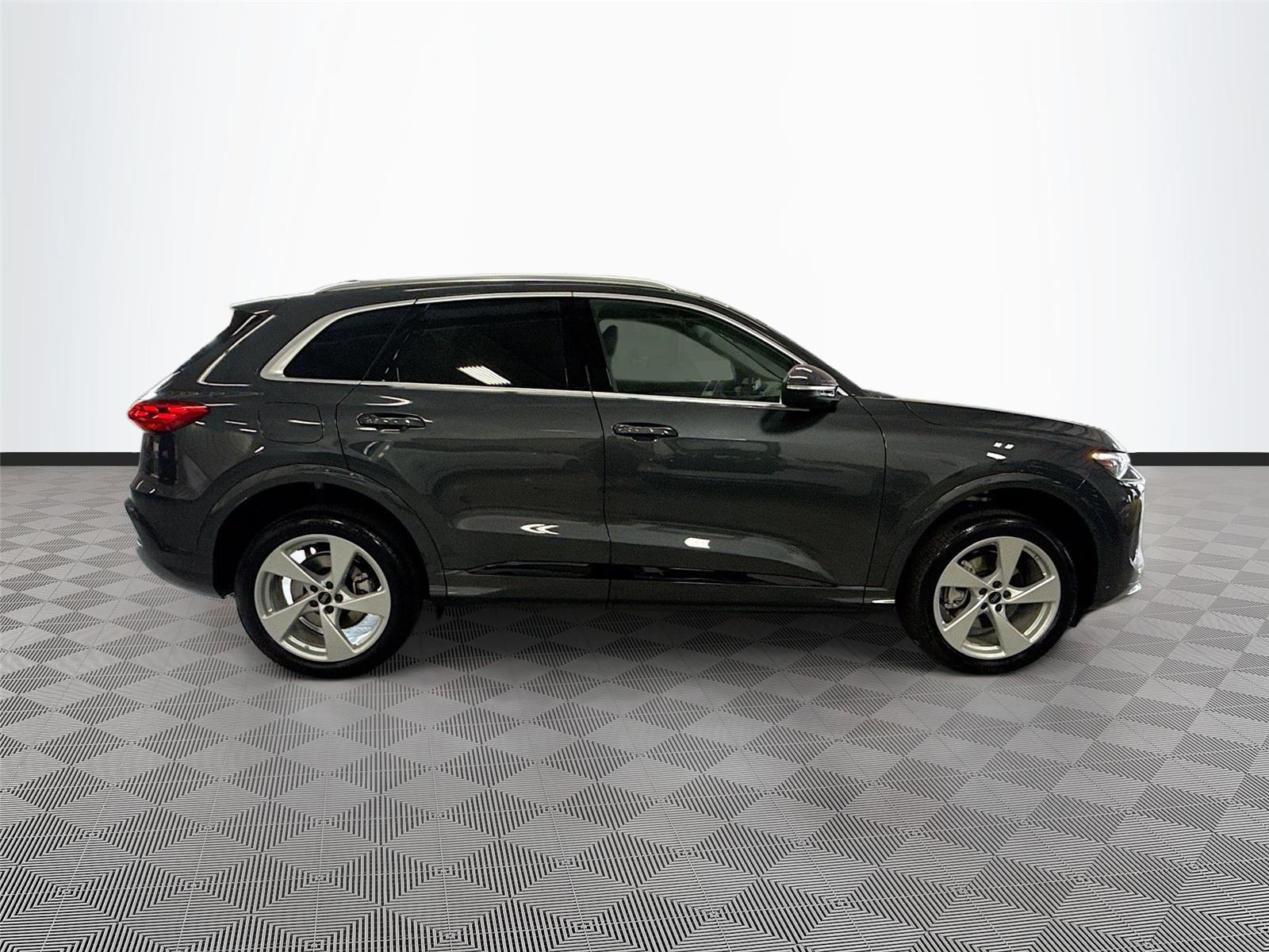 2026 Audi Q5 Premium Plus