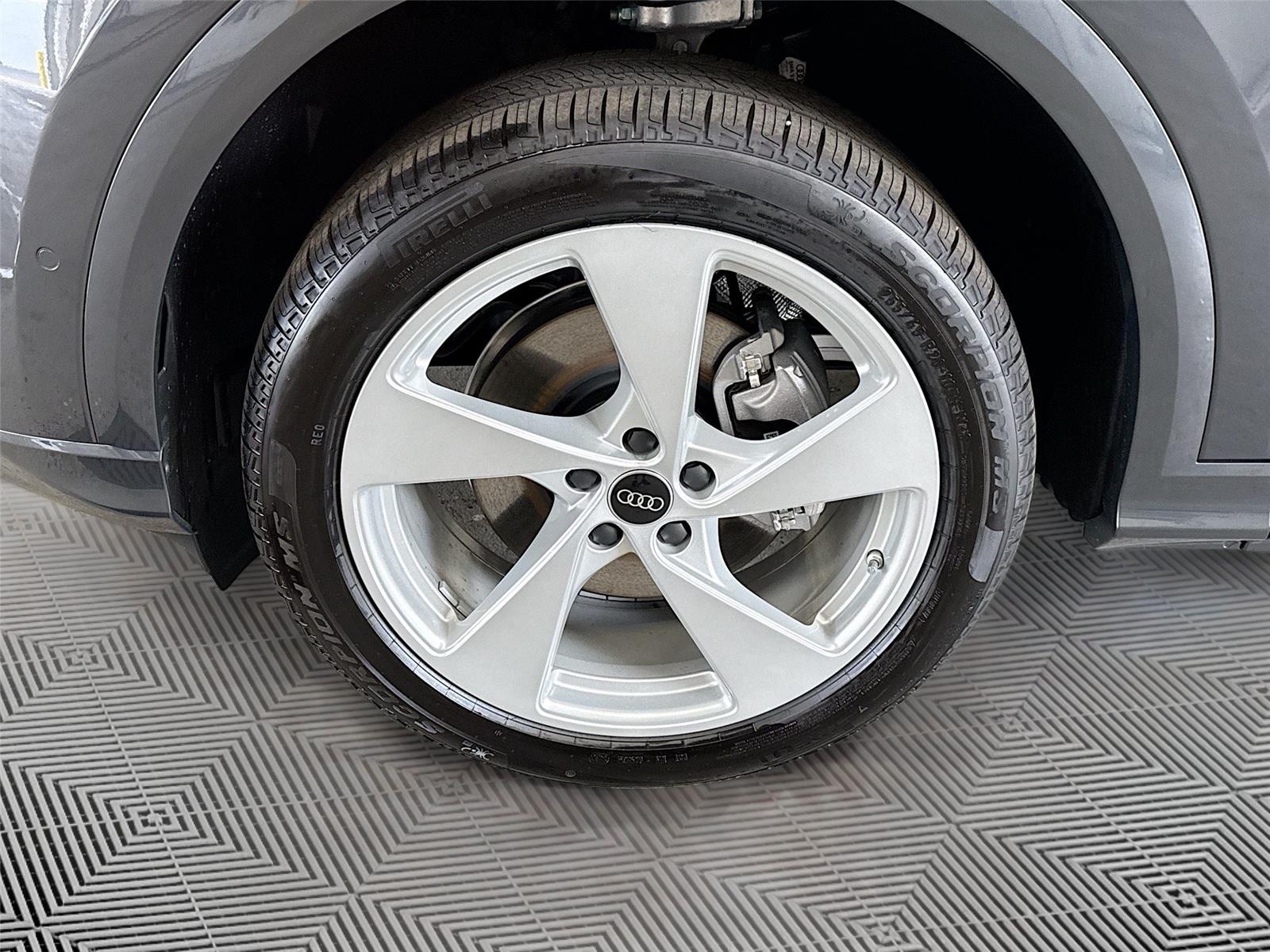 2026 Audi Q5 Premium Plus
