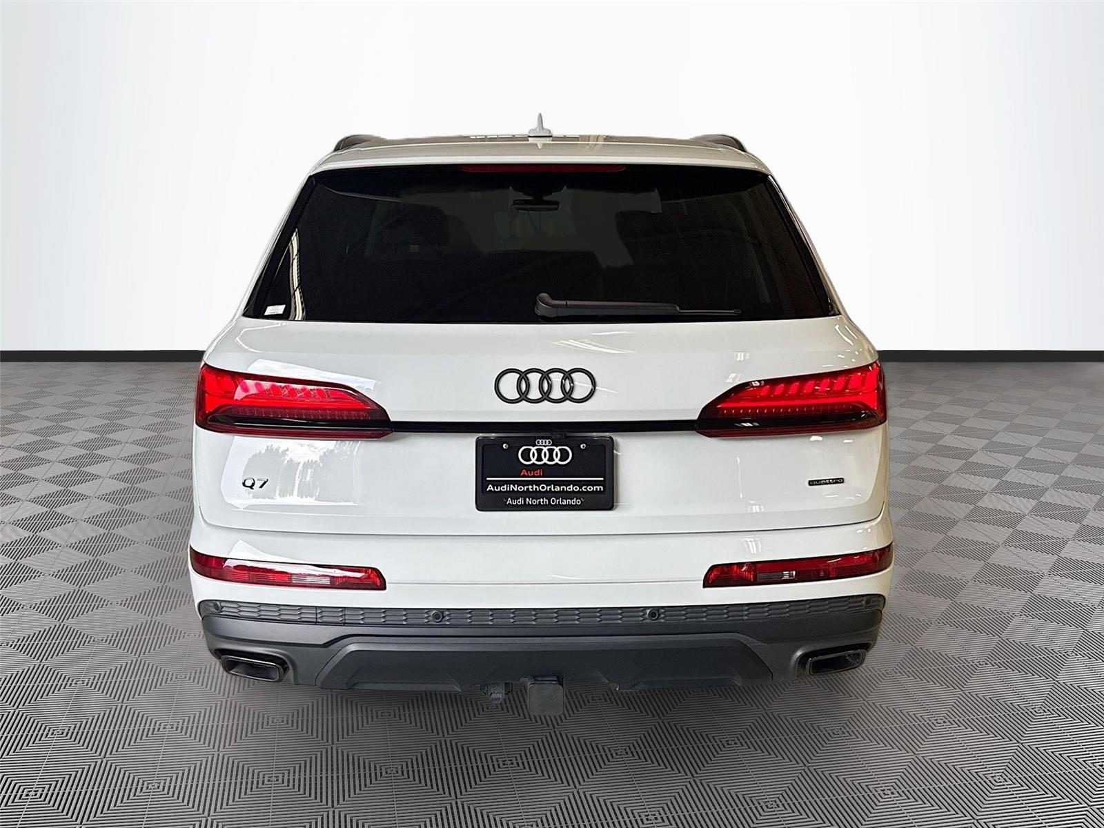 2025 Audi Q7 Premium Plus