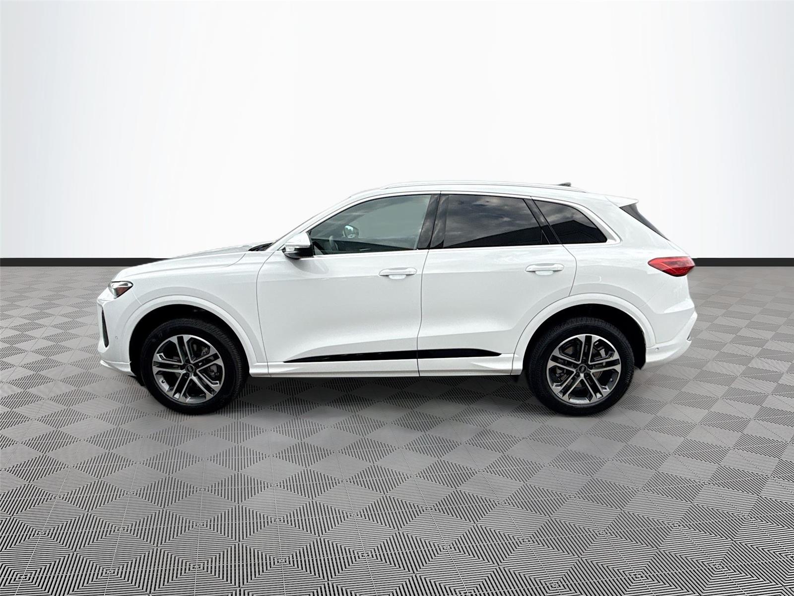 2026 Audi Q5 Premium