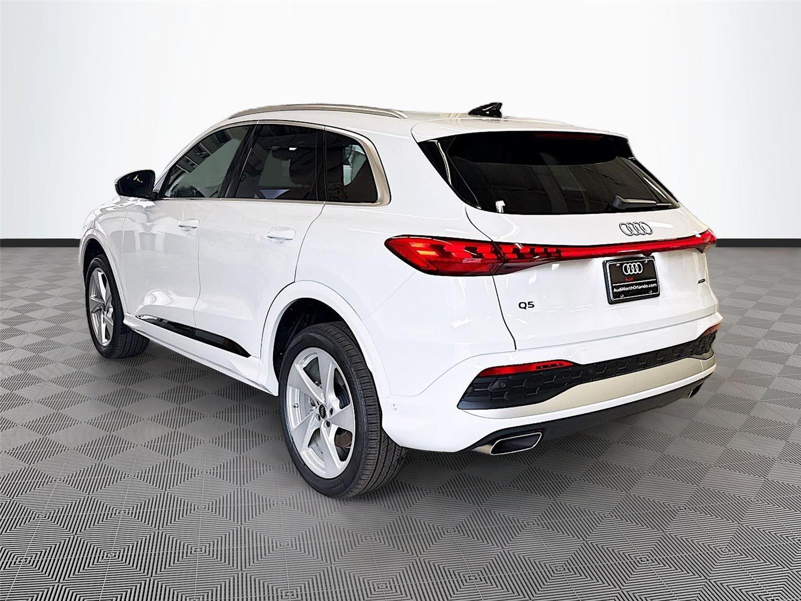 2026 Audi Q5 Premium Plus