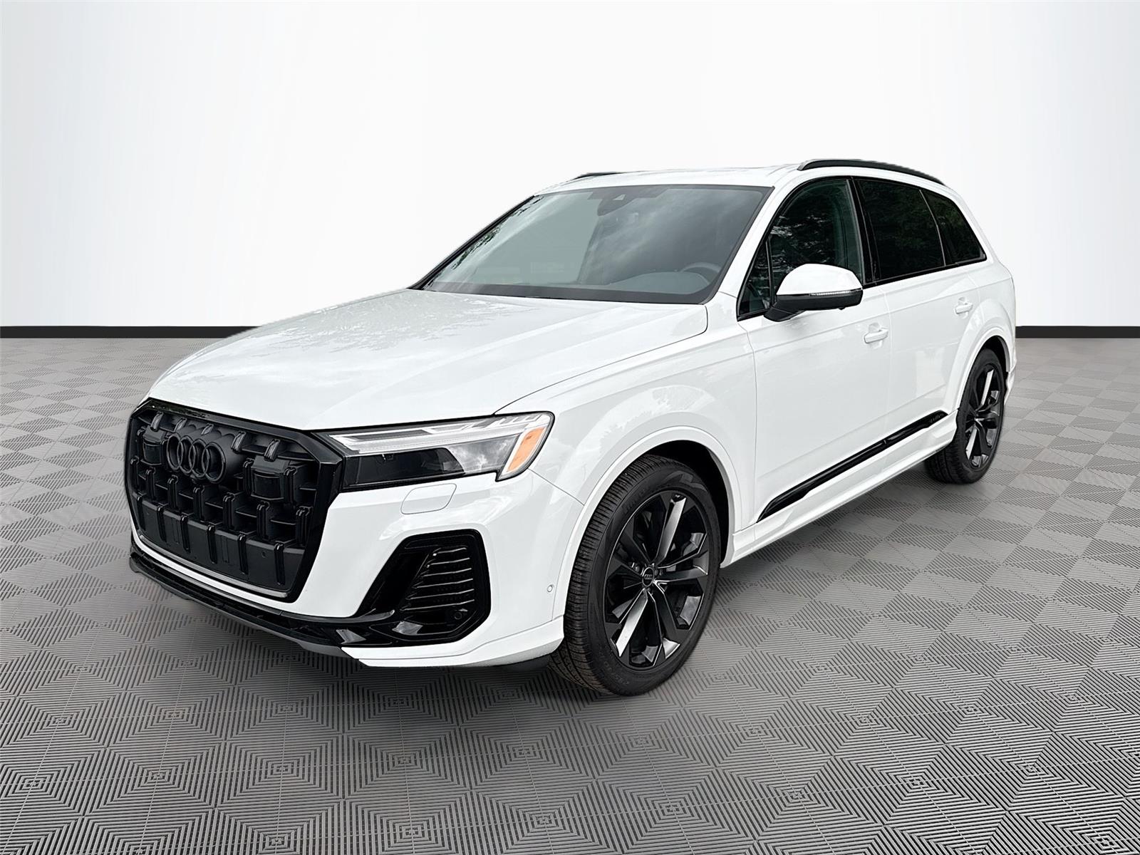 2025 Audi Q7 Premium Plus