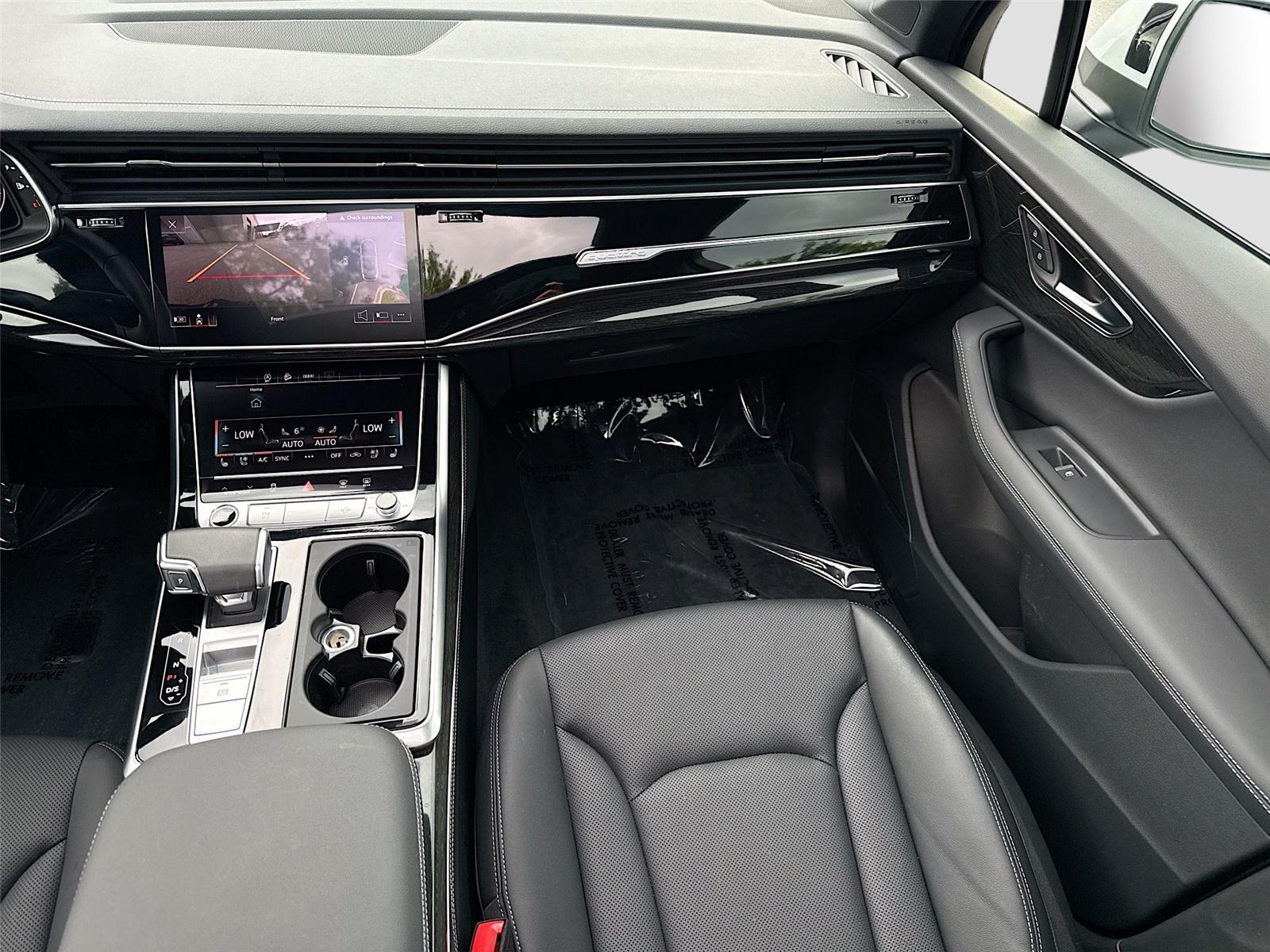 2025 Audi Q7 Premium Plus