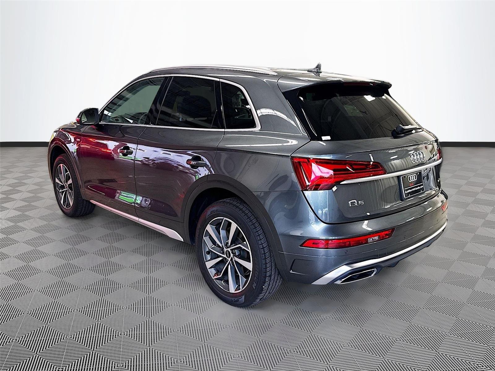 2023 Audi Q5 S line Premium Plus