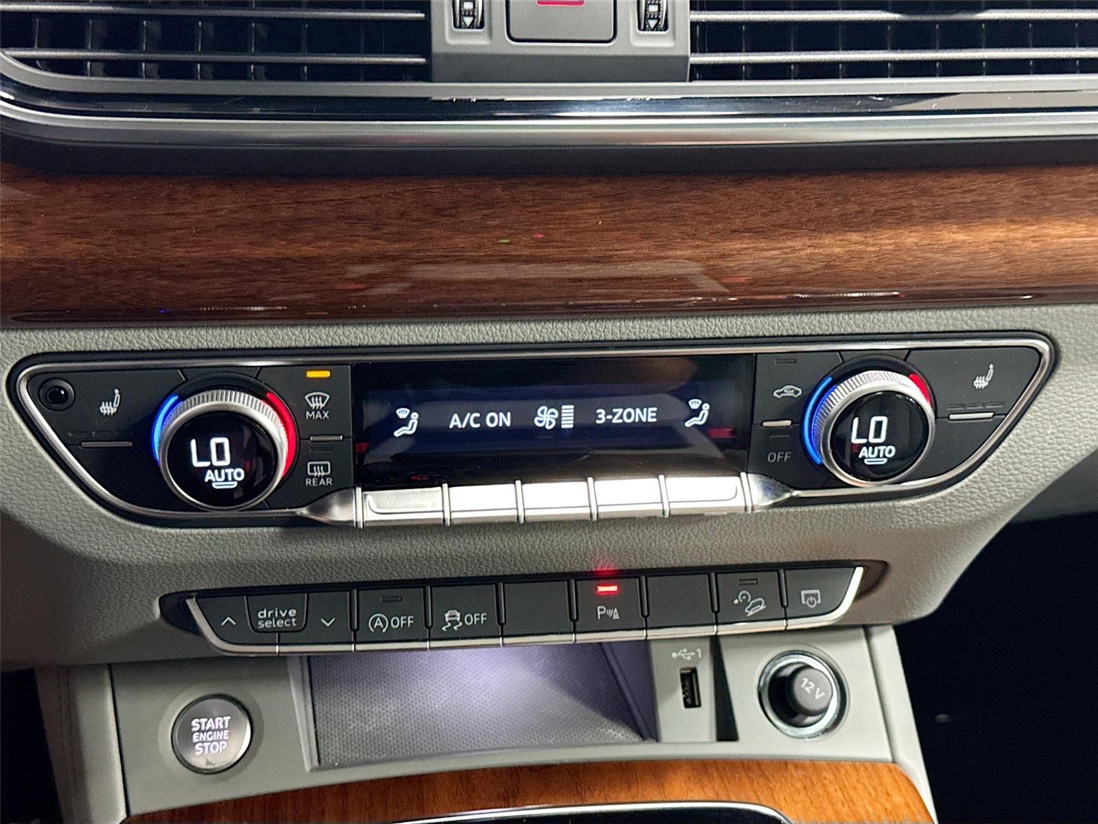 2023 Audi Q5 S line Premium Plus