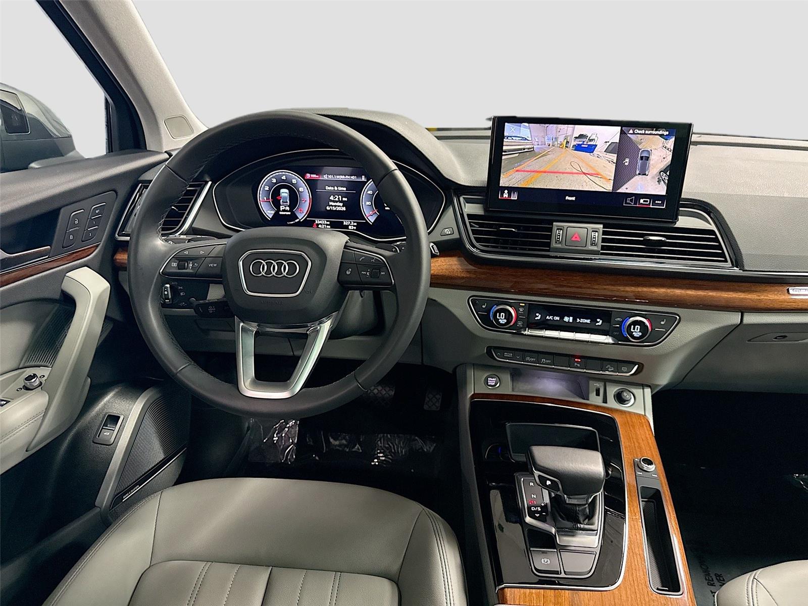 2023 Audi Q5 S line Premium Plus
