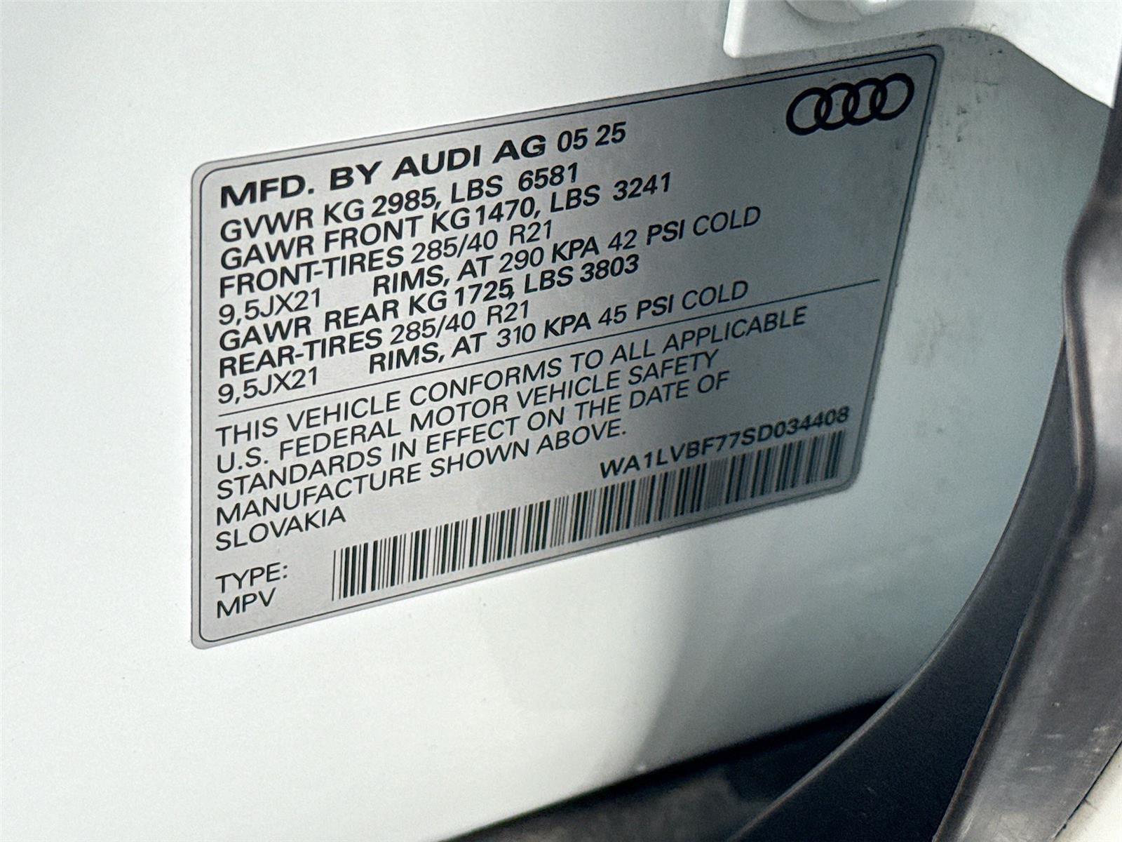 2025 Audi Q7 Premium Plus
