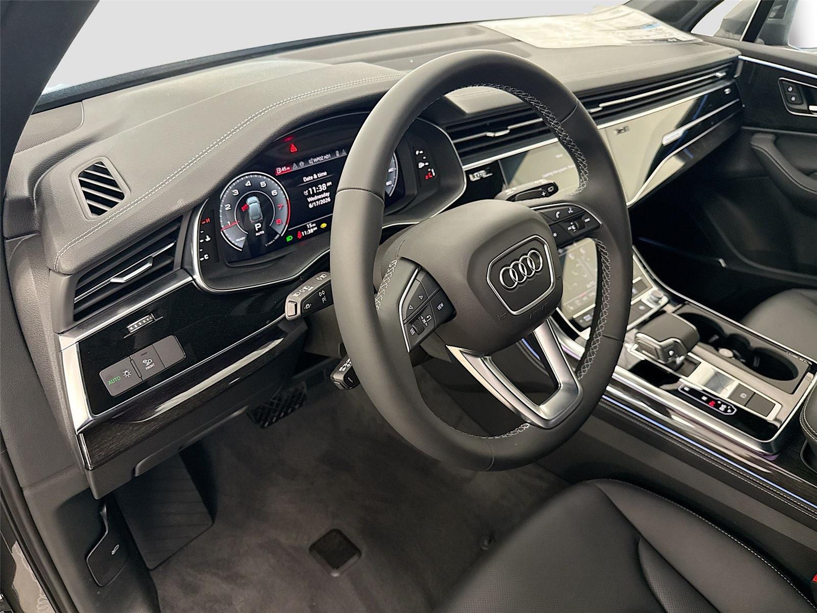 2026 Audi Q7 Premium Plus