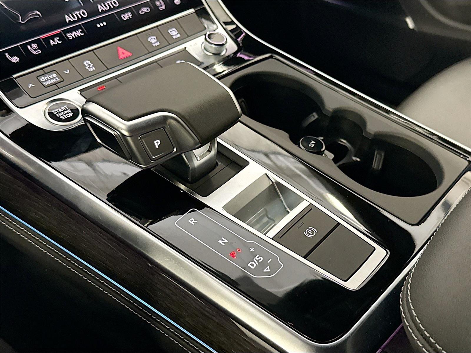 2026 Audi Q7 Premium Plus