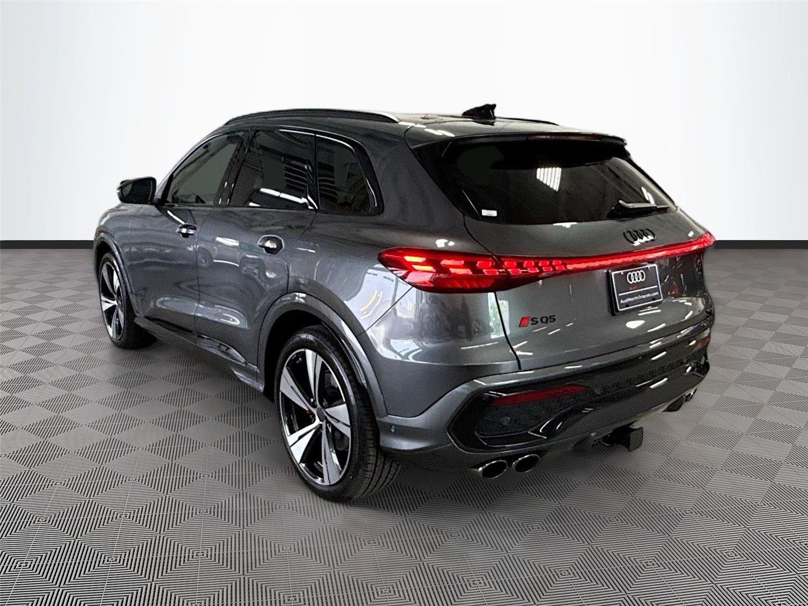 2026 Audi SQ5 Premium Plus