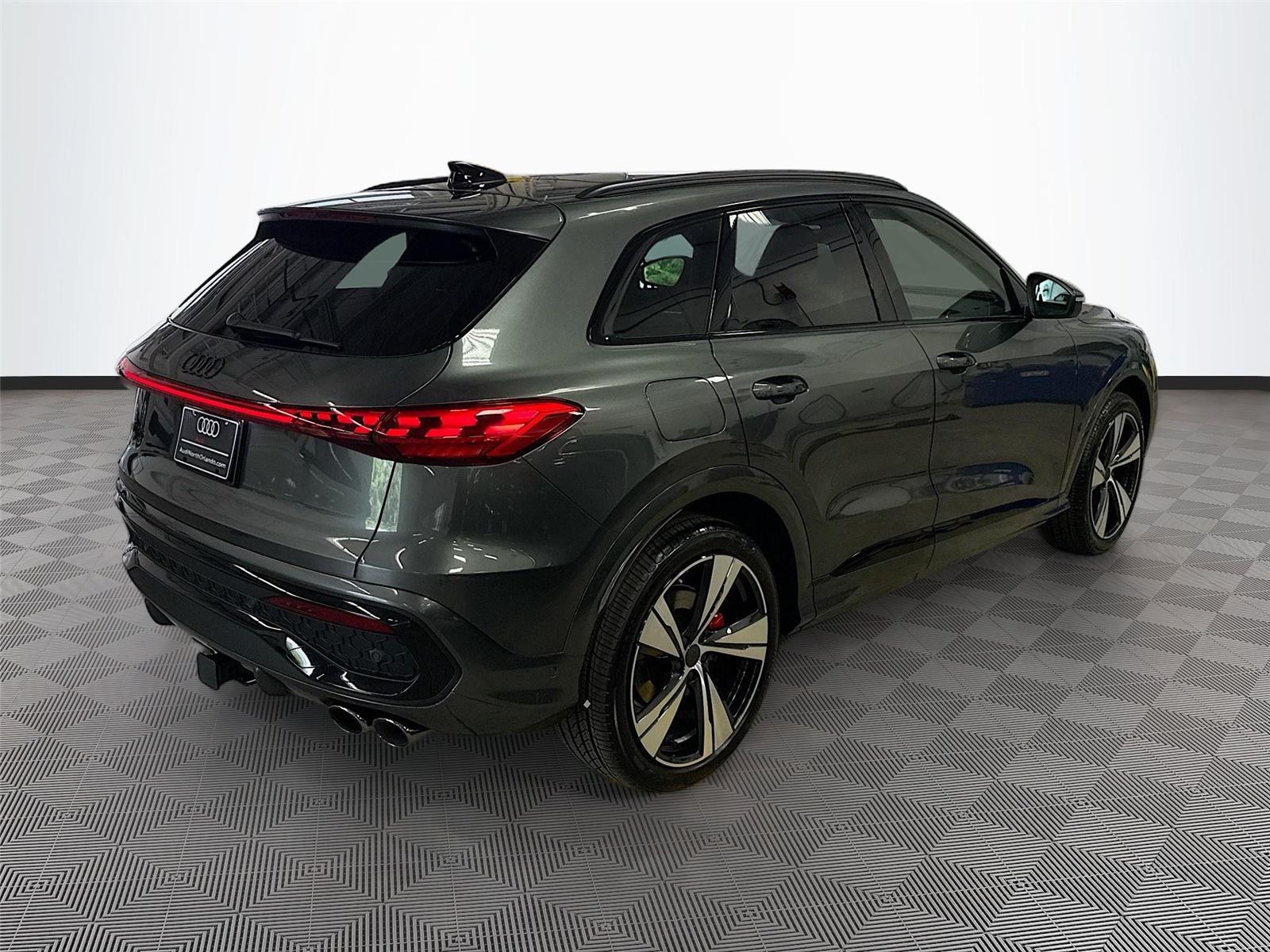 2026 Audi SQ5 Premium Plus
