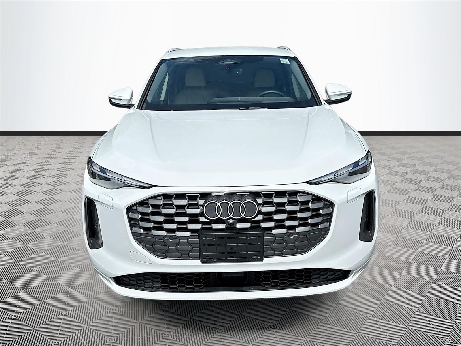 2025 Audi Q5 Premium