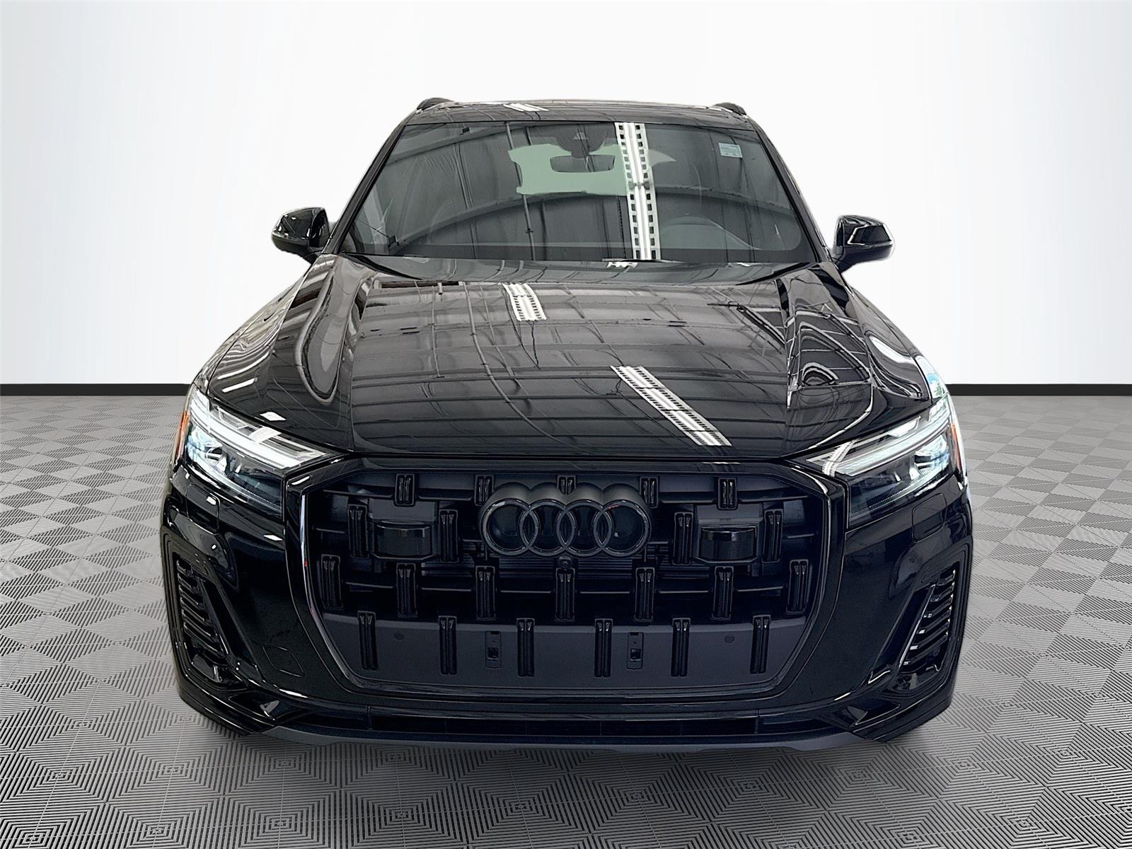2026 Audi Q7 Premium