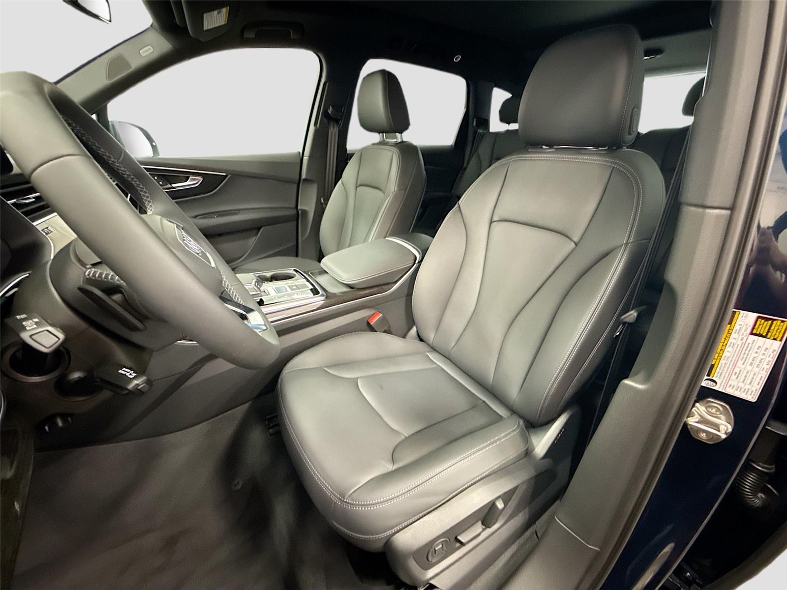 2026 Audi Q7 Premium
