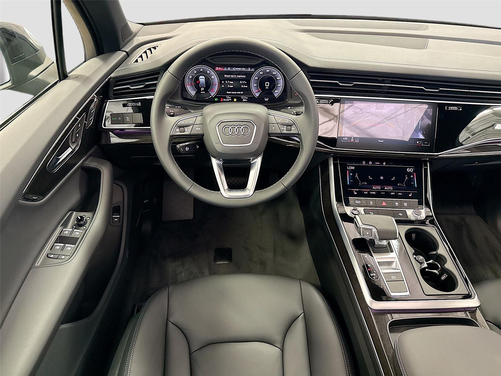 2026 Audi Q7 Premium