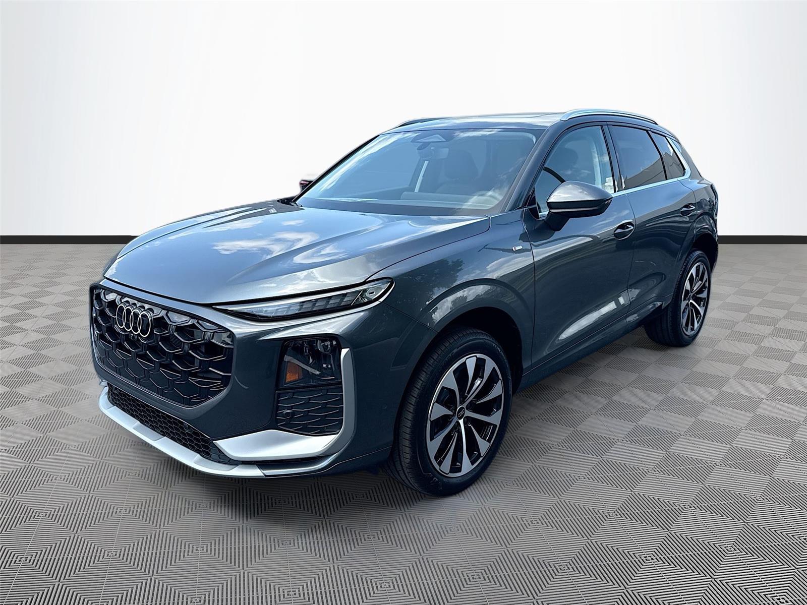 2026 Audi Q3 S line