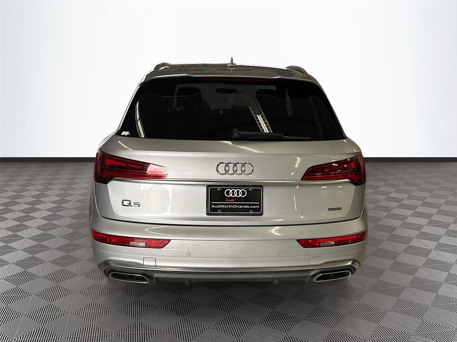 2023 Audi Q5 S line Premium