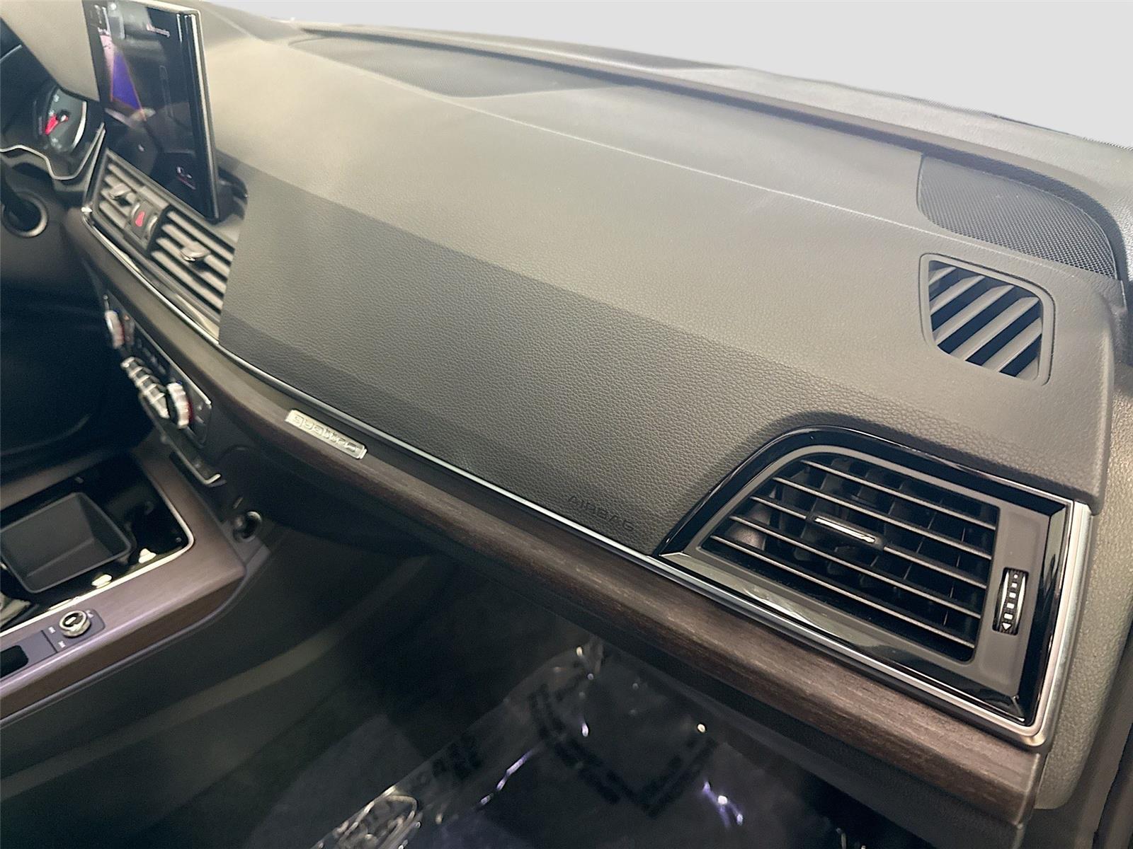 2023 Audi Q5 S line Premium