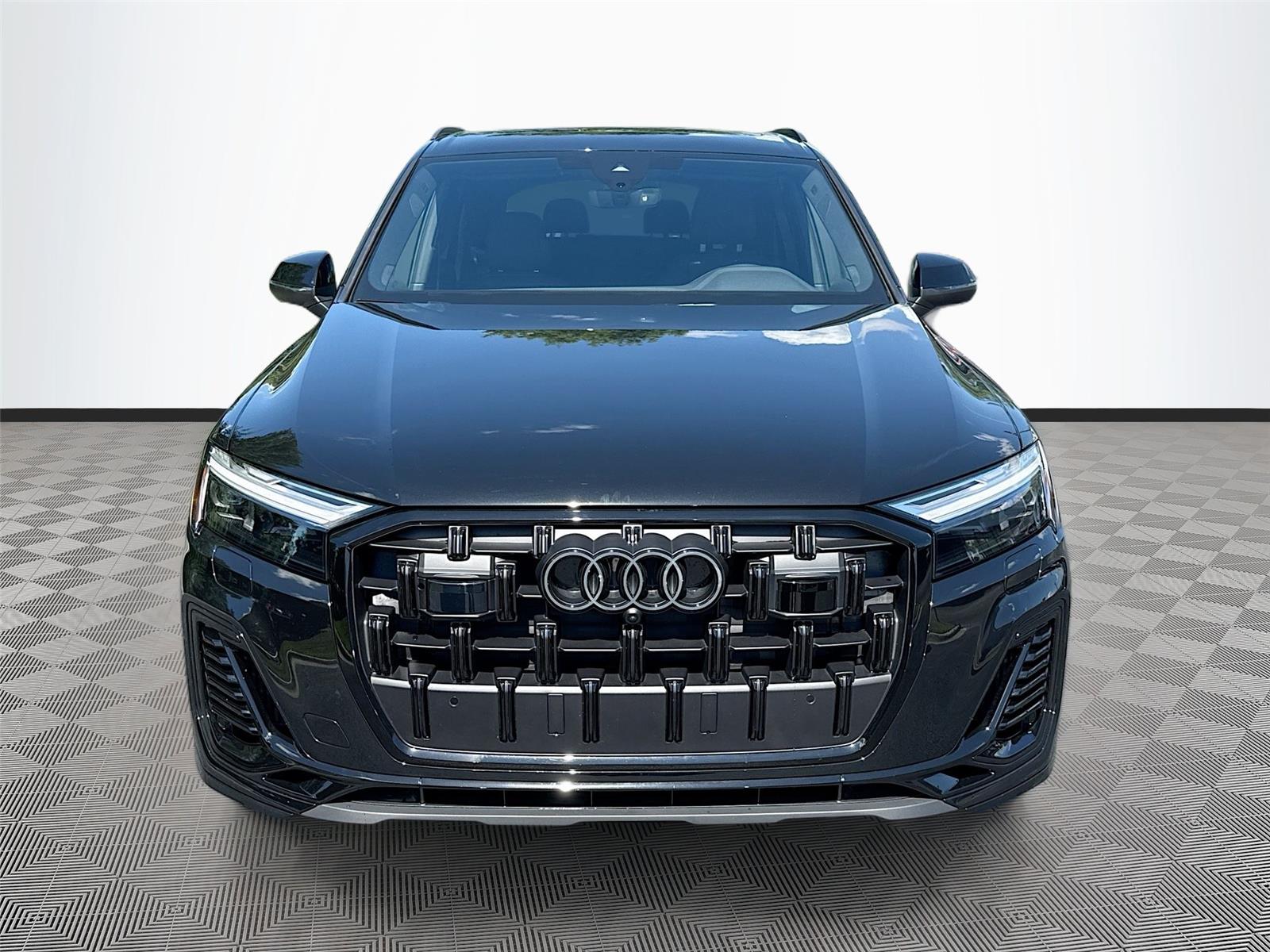 2026 Audi Q7 Premium Plus