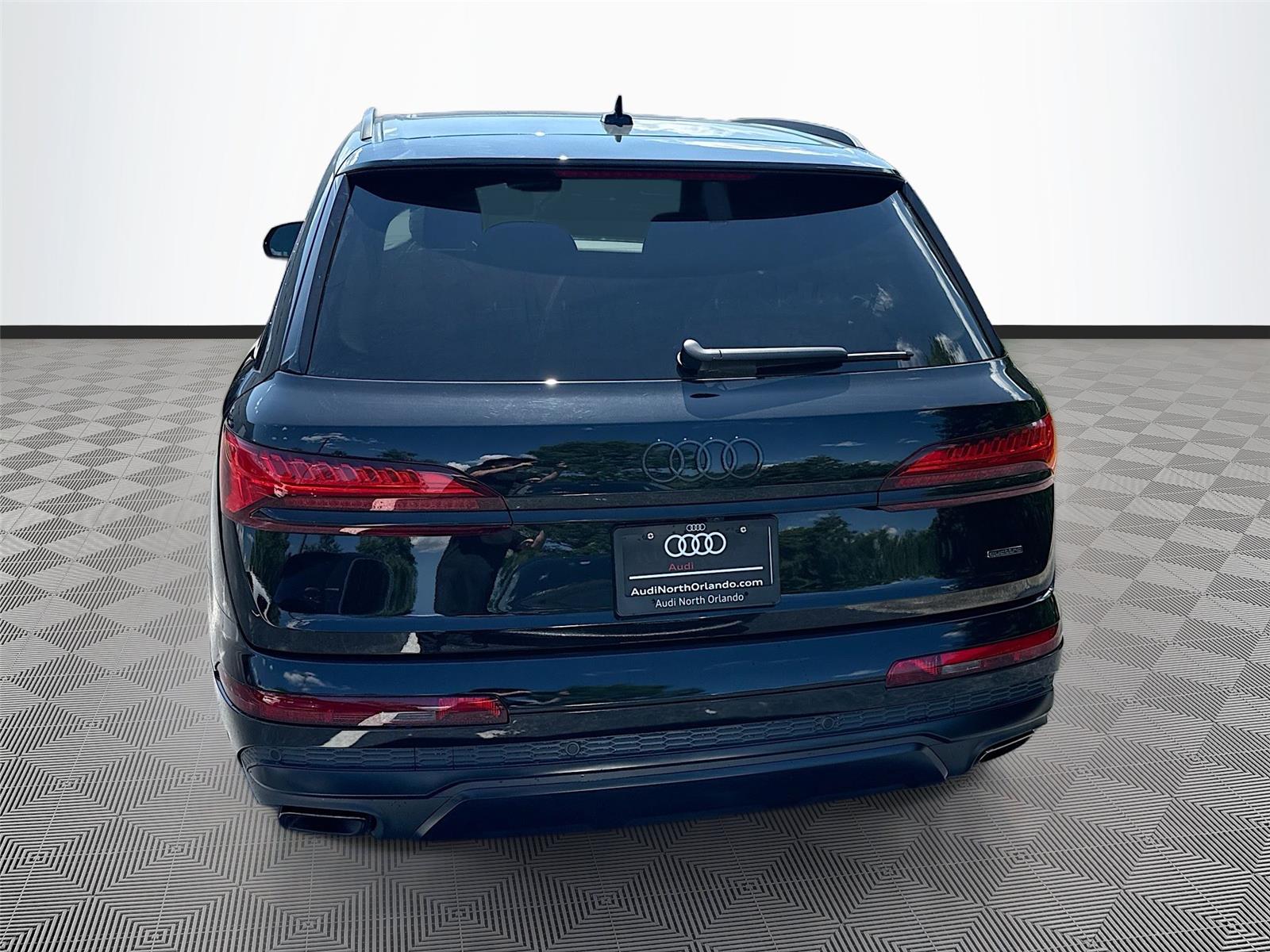 2026 Audi Q7 Premium Plus