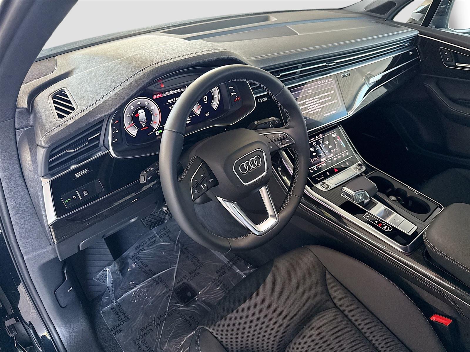 2026 Audi Q7 Premium Plus